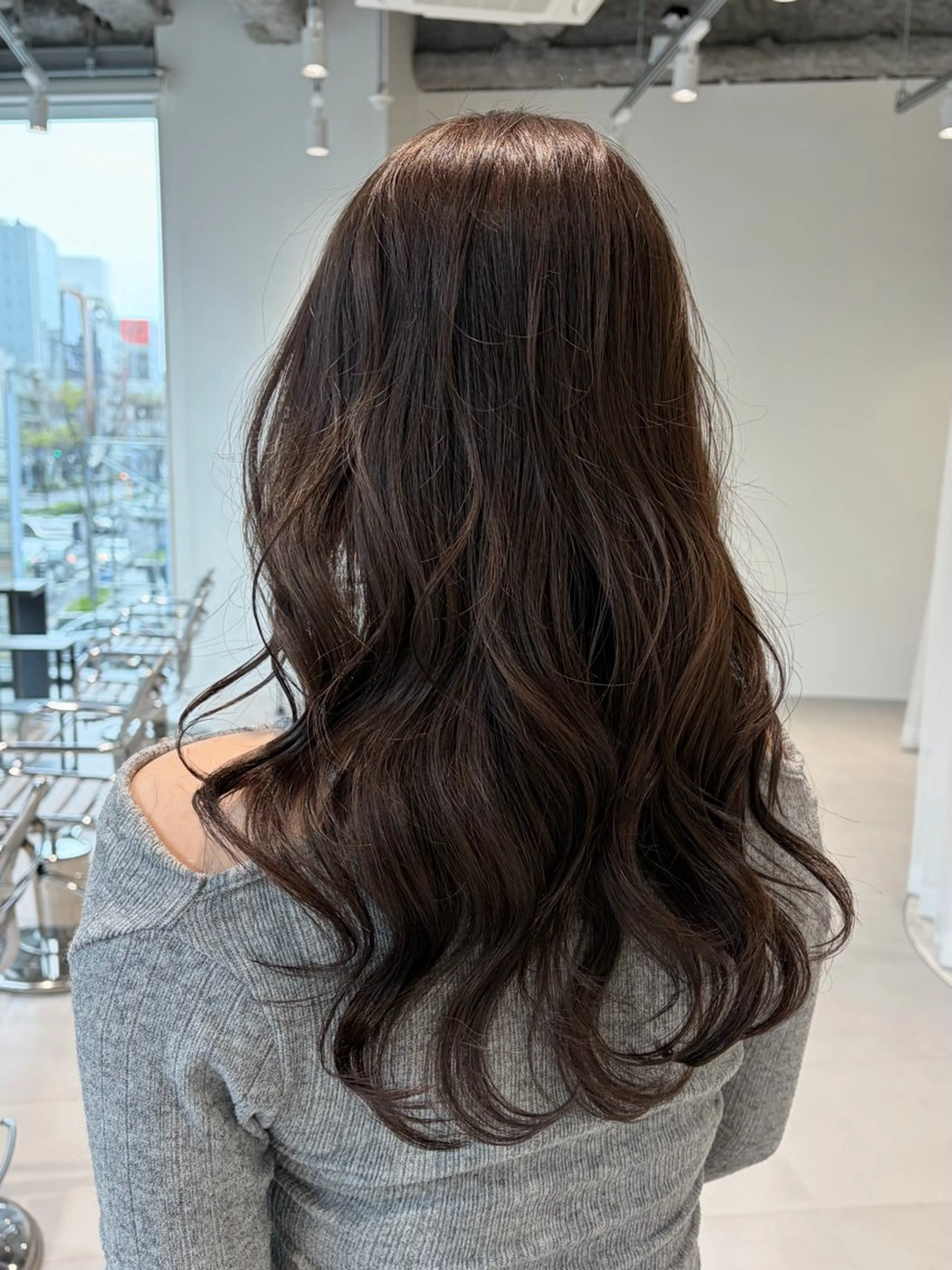 ロング カラー カット ヘアカラー トリートメント サエ/ レイヤー/パーマのヘアスタイル