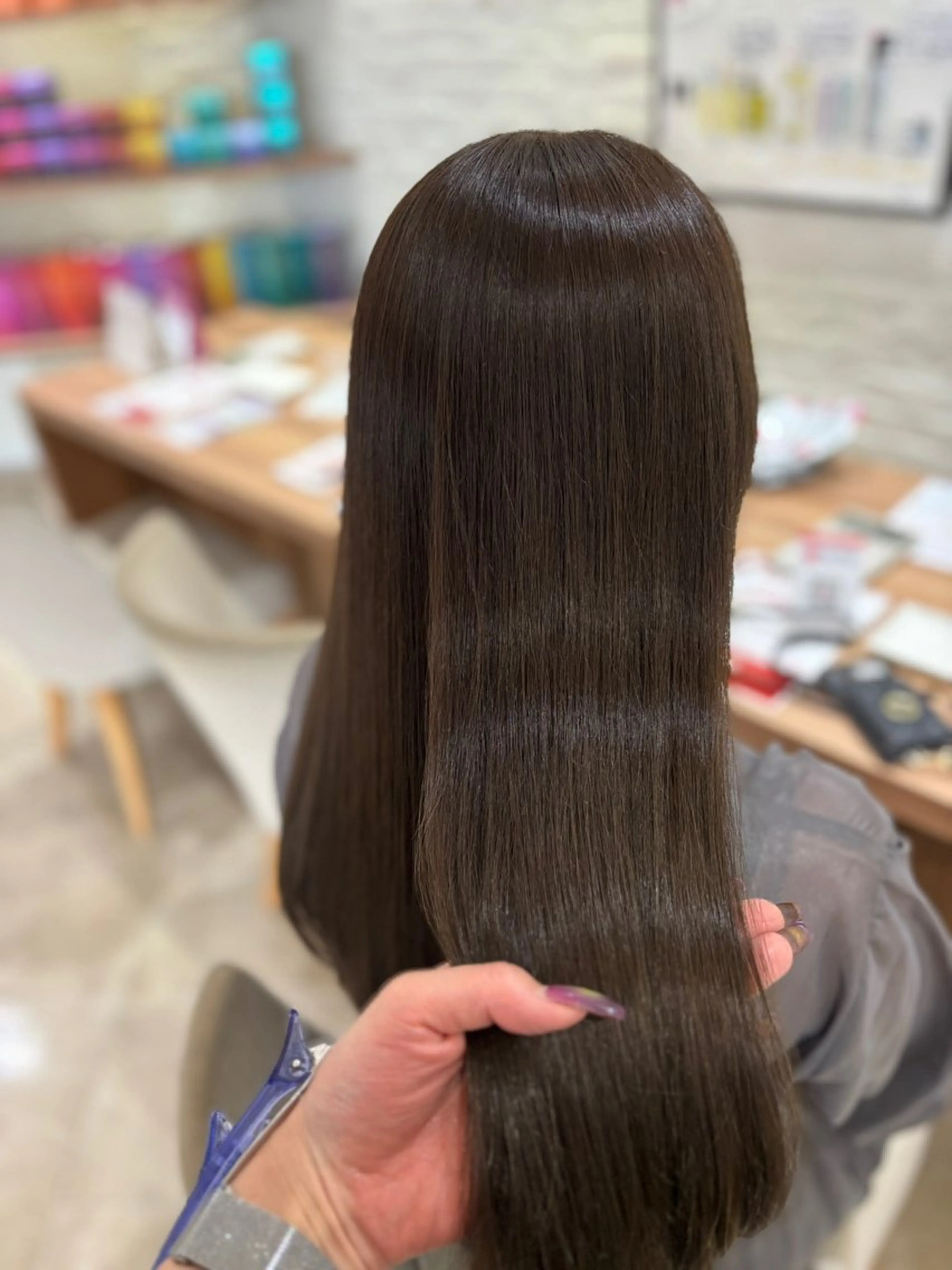 ロング カラー ベージュカラー 透明感カラー Ansur mimi所属・堀口 鈴花のヘアスタイル