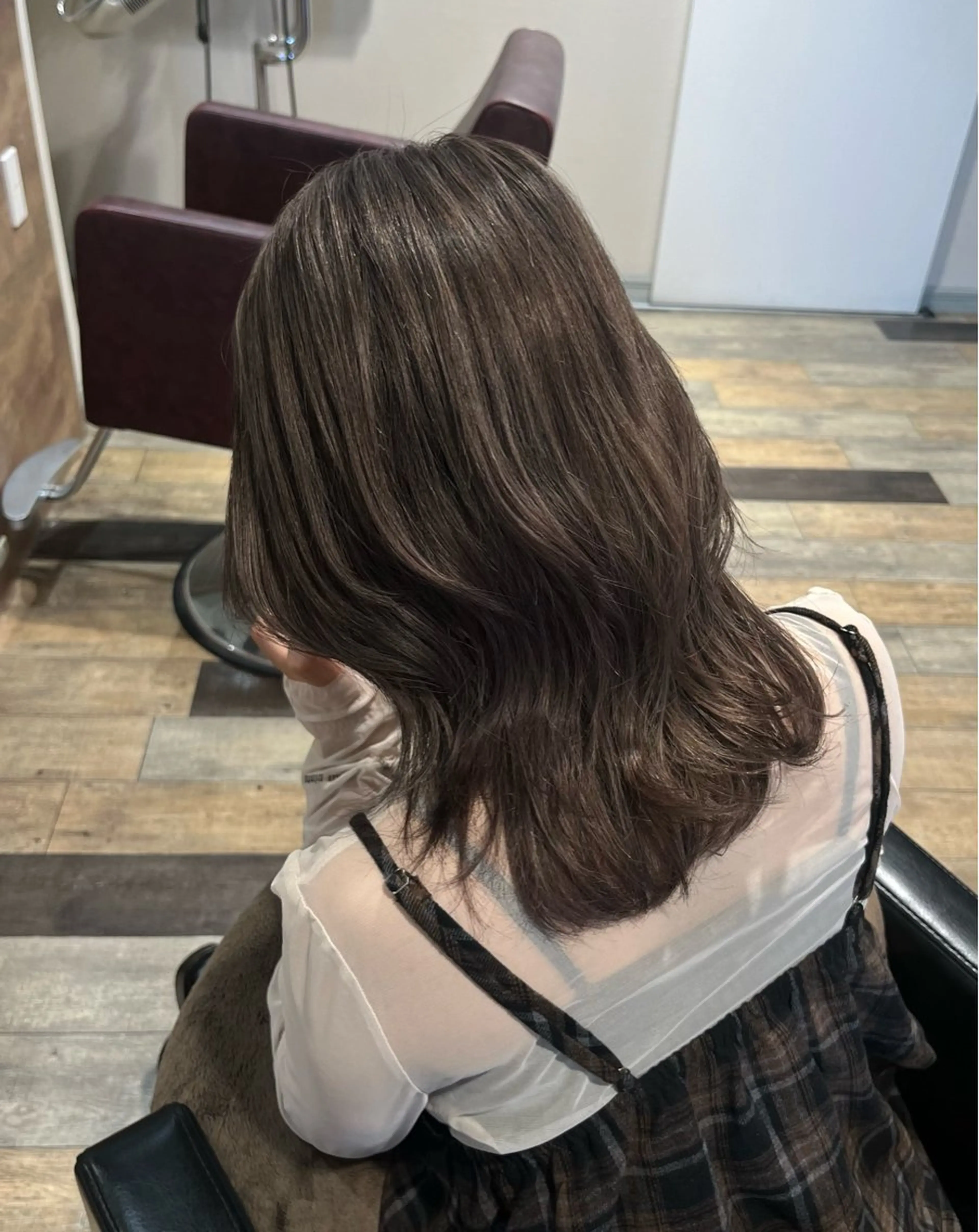 セミロング カラー ハイライトカラー ハイライト 顔まわり/オフィス カラー/青栁優🔆のヘアスタイル