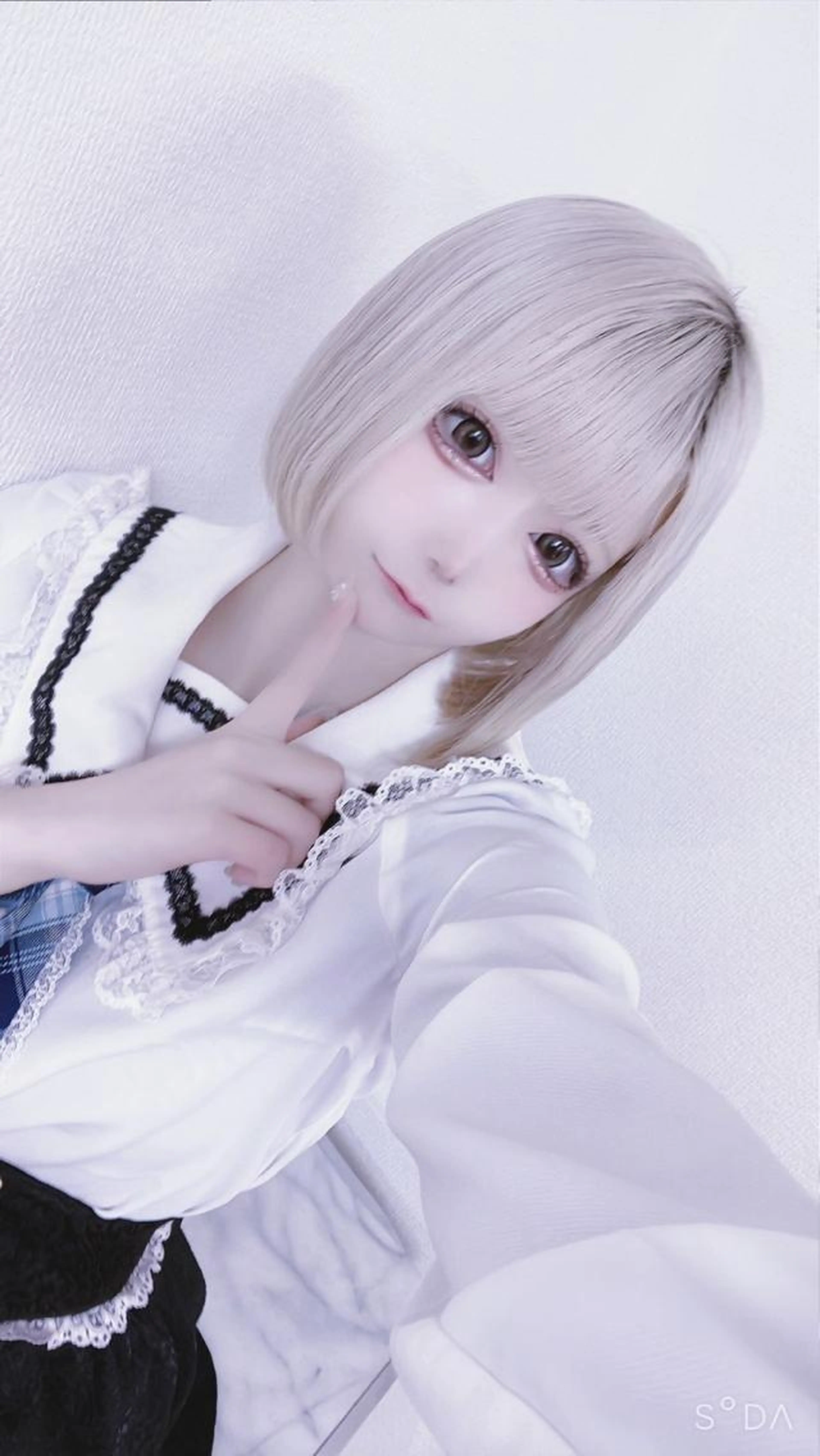 秋冬限定！💗トリプルカラー💗)ホワイトケアブリーチ2回＋カラー＋トリートメント付き💫の写真