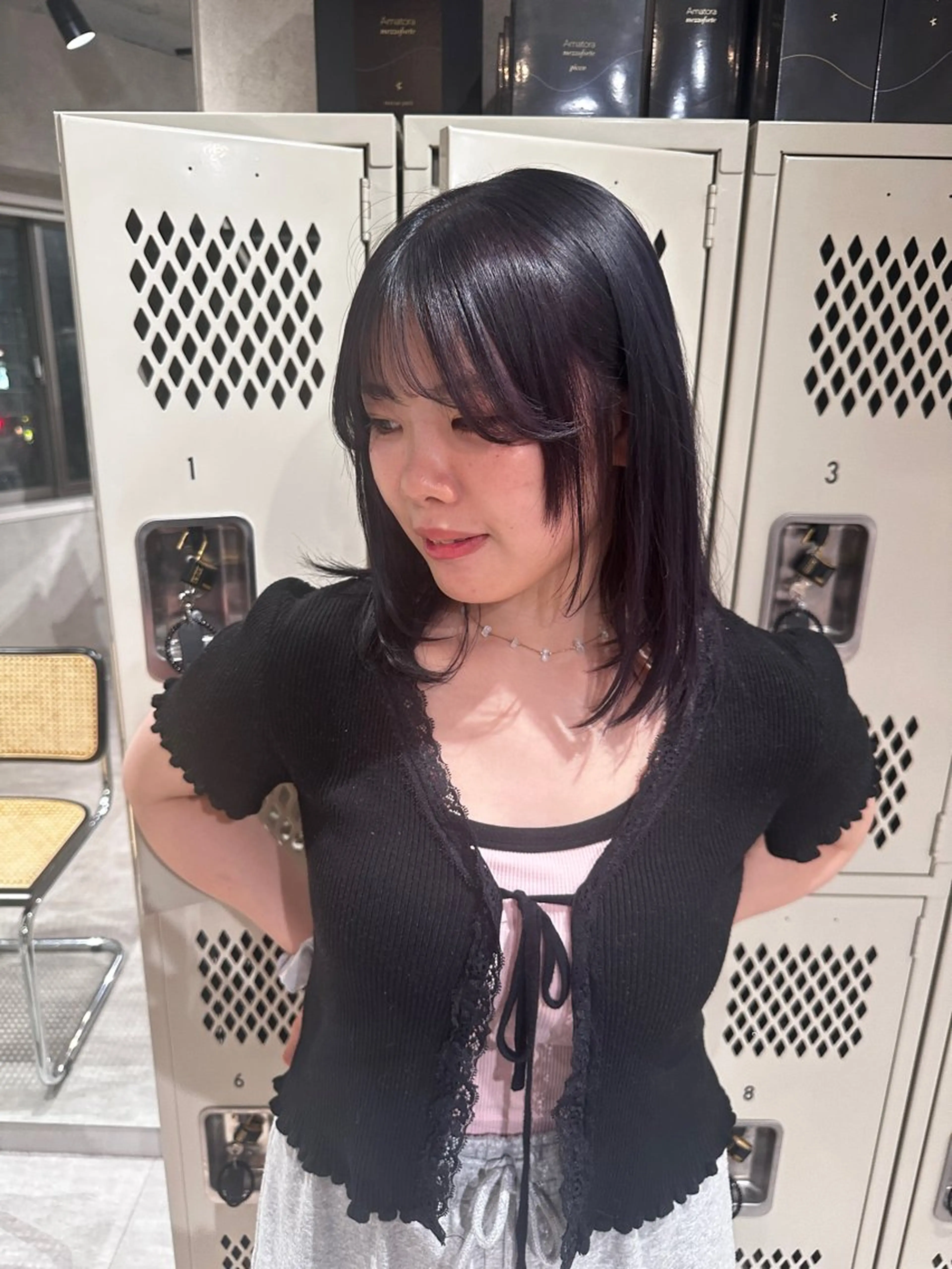 ミディアム カラー ディープラベンダー ラベンダーカラー ハイトーン🫀 デザイン🪐yumeのヘアスタイル