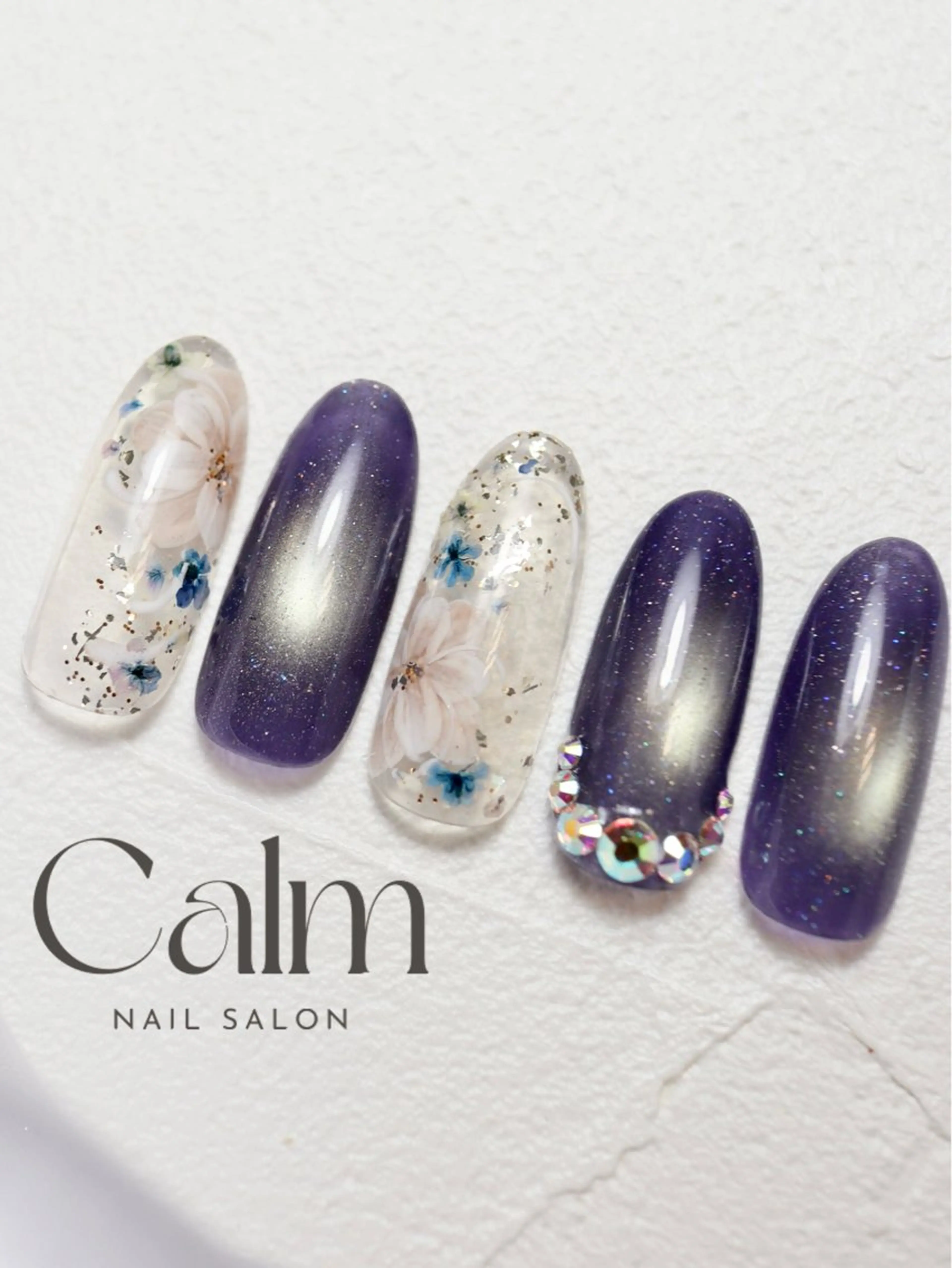 ネイル TOPAZ恵比寿所属・Calm Nagisaのネイルデザイン