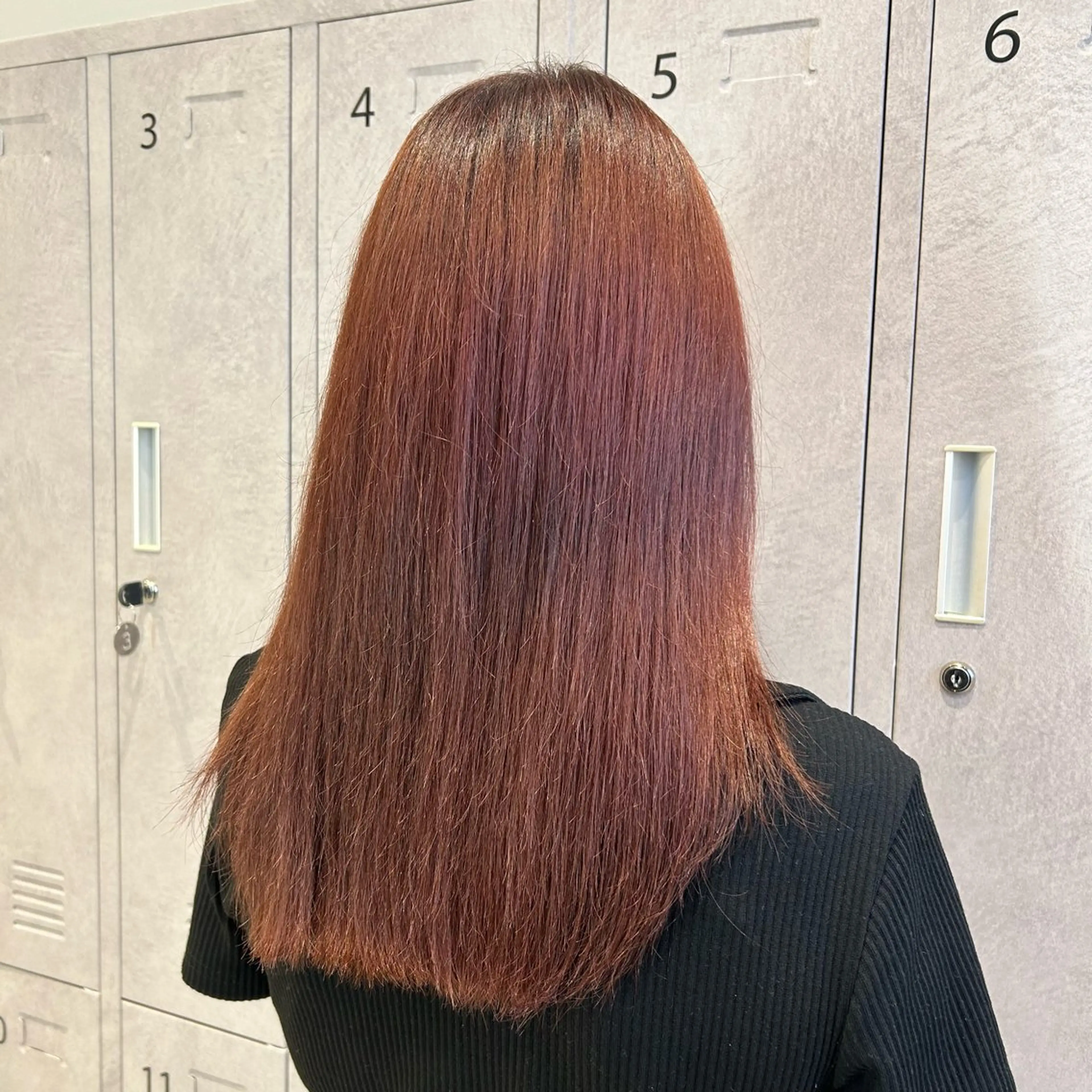 セミロング カラー ヘアカラー 馬場 美咲のヘアスタイル