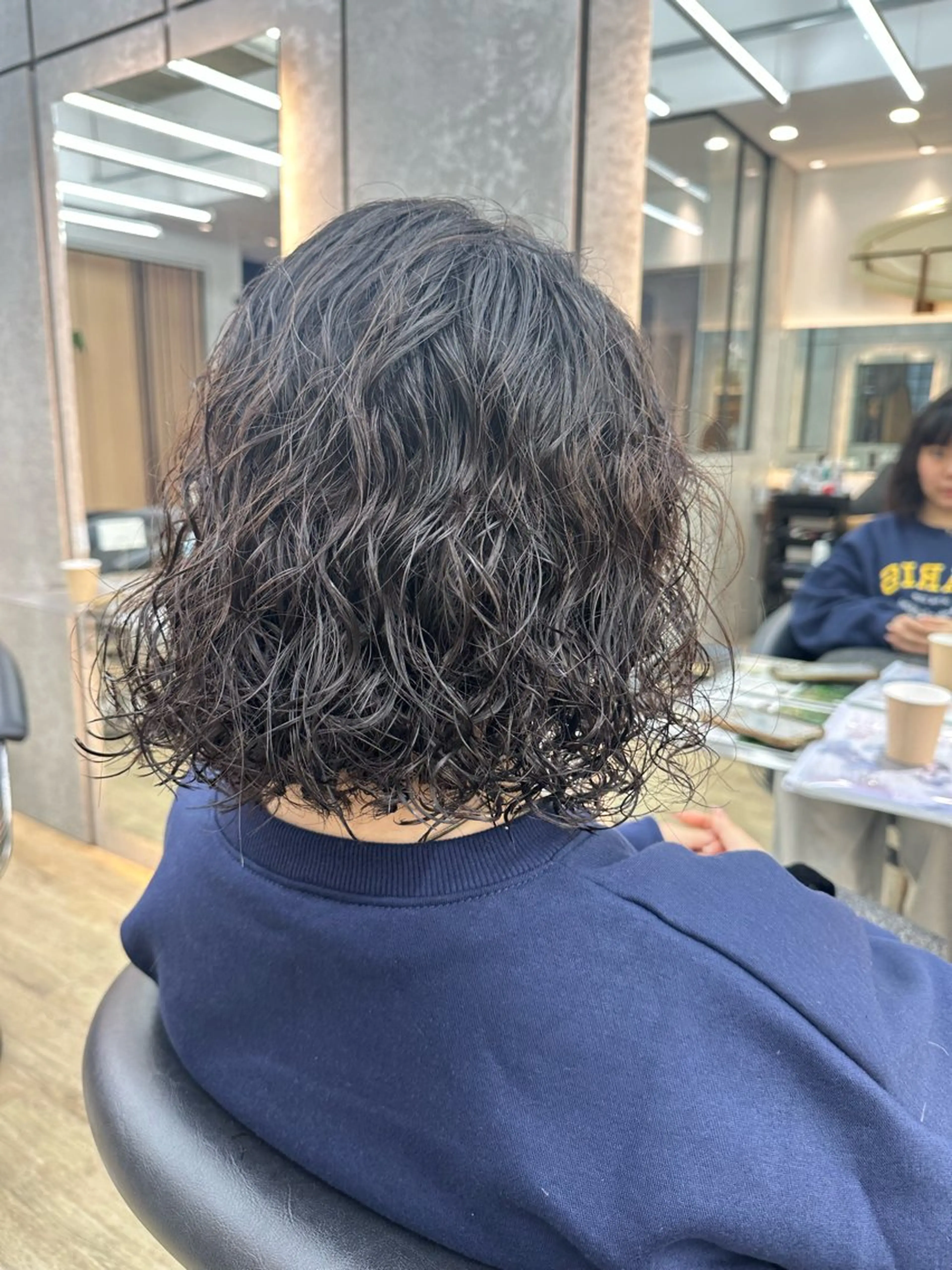 ミディアム パーマ ミディアムパーマ スパイラルパーマ ♥️ショートボブ/ 似合わせ/美波のヘアスタイル