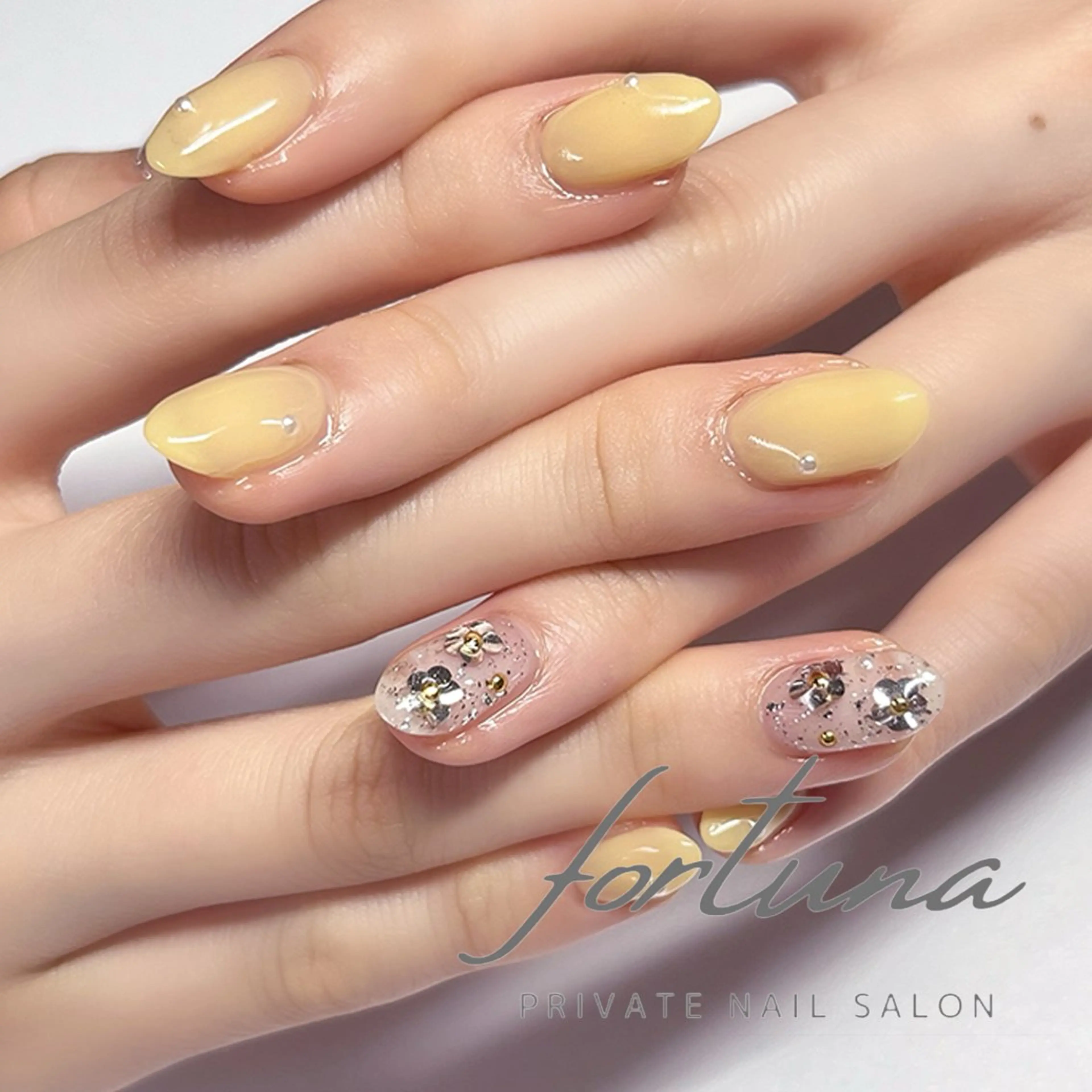 ネイル フラワーネイル ジェルネイル パラジェル 春ネイル ハンドネイル fortuna 武藤裕美のネイルデザイン