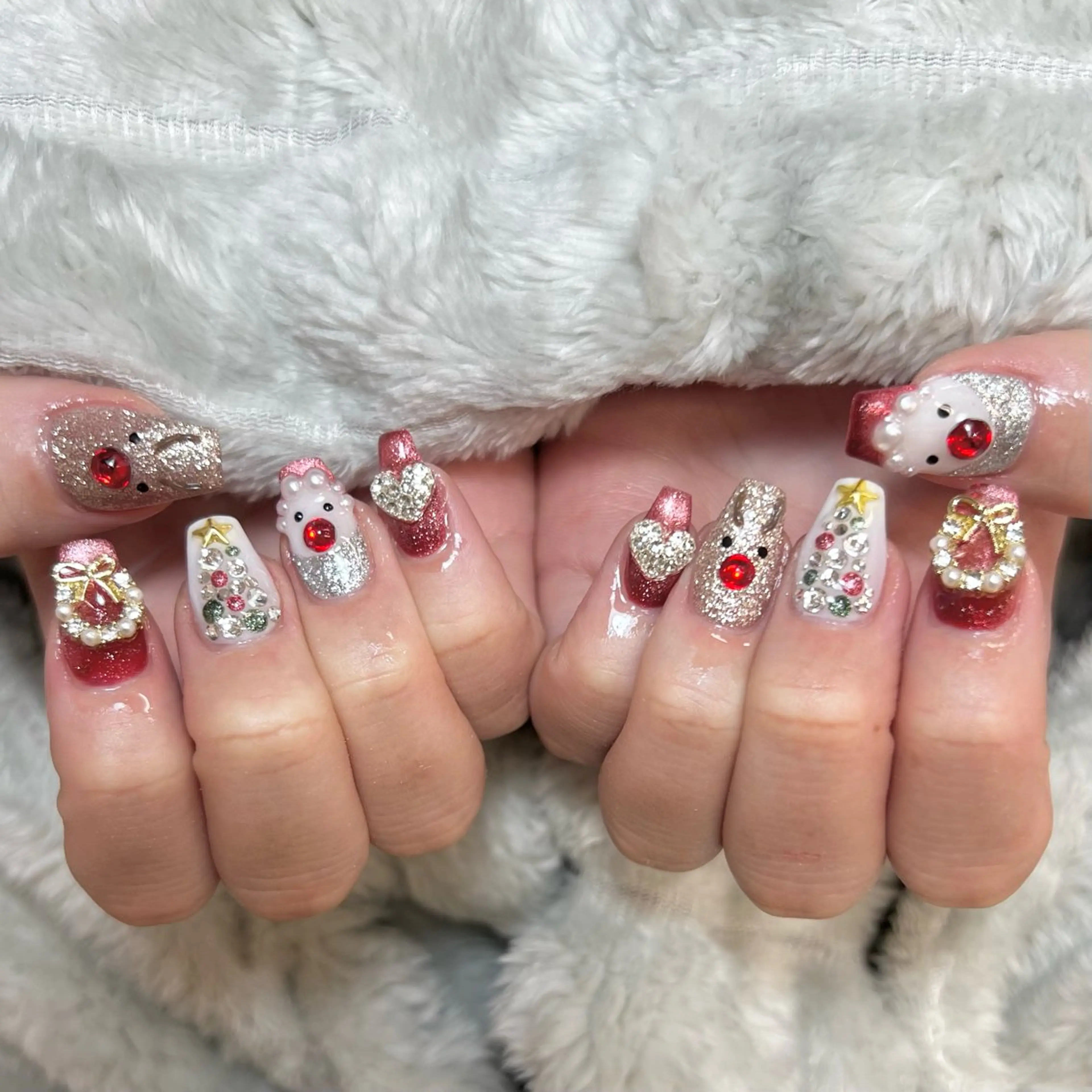 ネイル 冬ネイル クリスマス ハンドネイル NANA HARUKAのマツエク・マツパデザイン