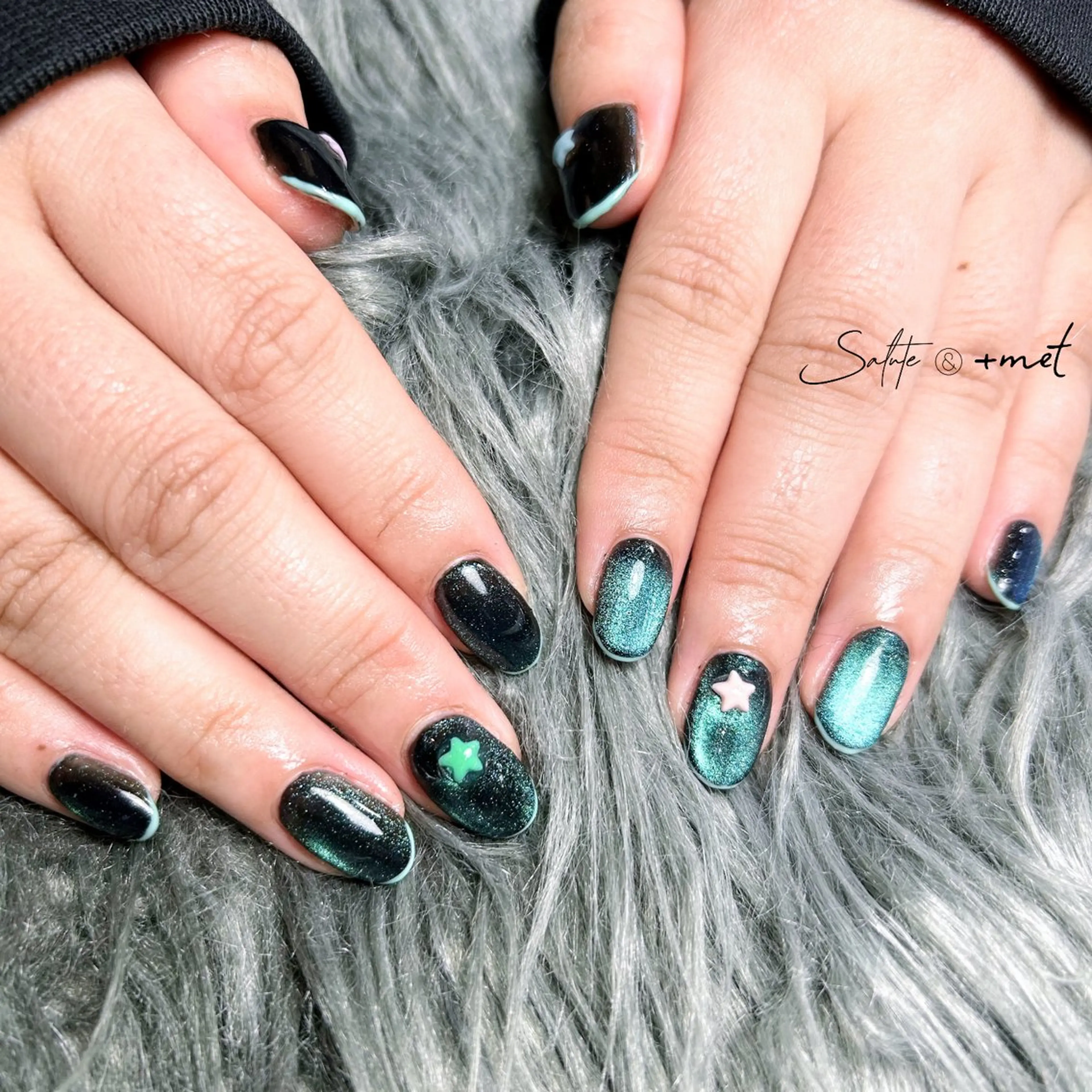 ネイル アートネイル ジェルネイル グリーン マグネットネイル ハンドネイル 渋谷 怜奈のネイルデザイン