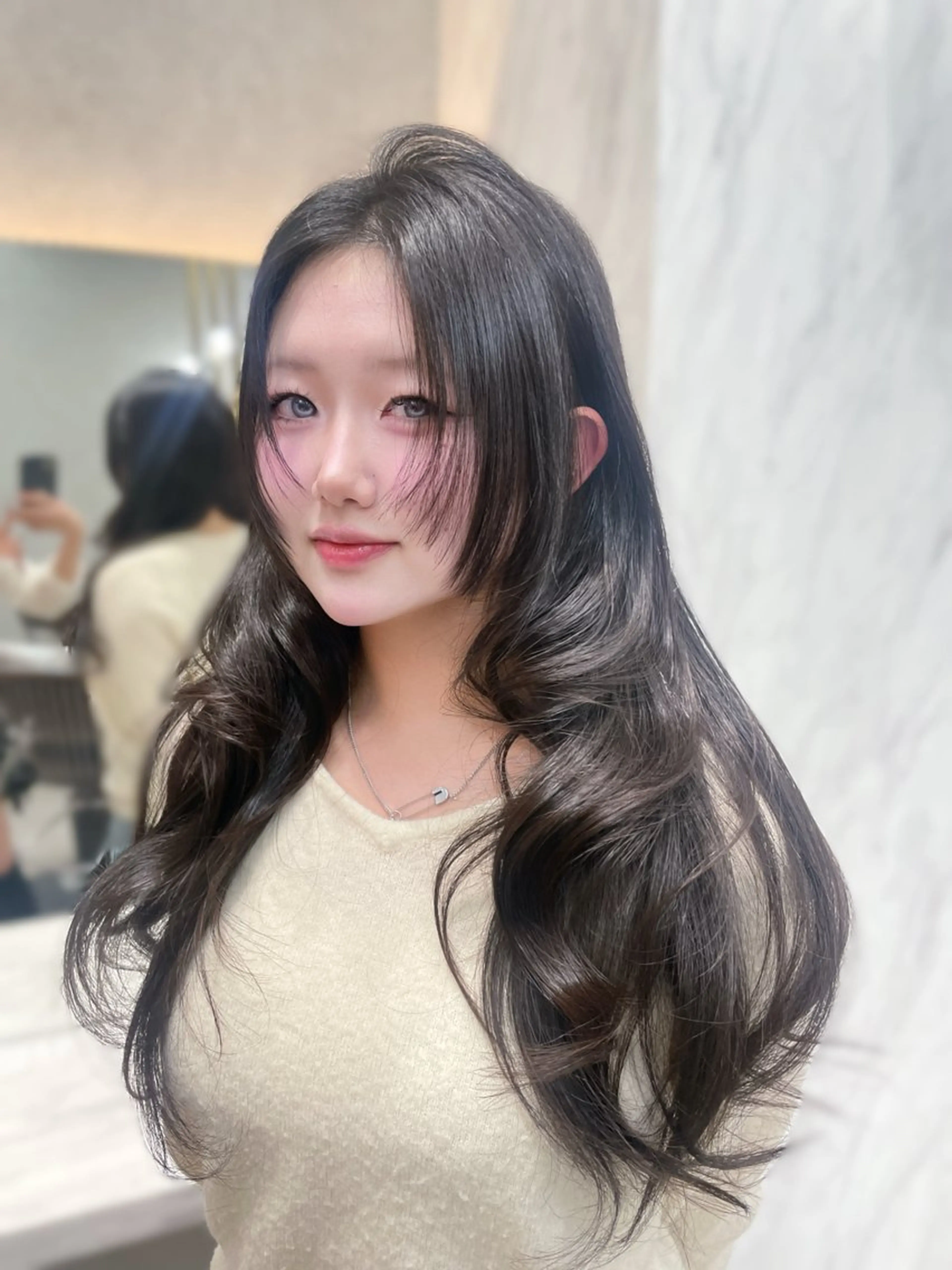 ロング カット MOE 福岡韓国ヘア✧︎のヘアスタイル