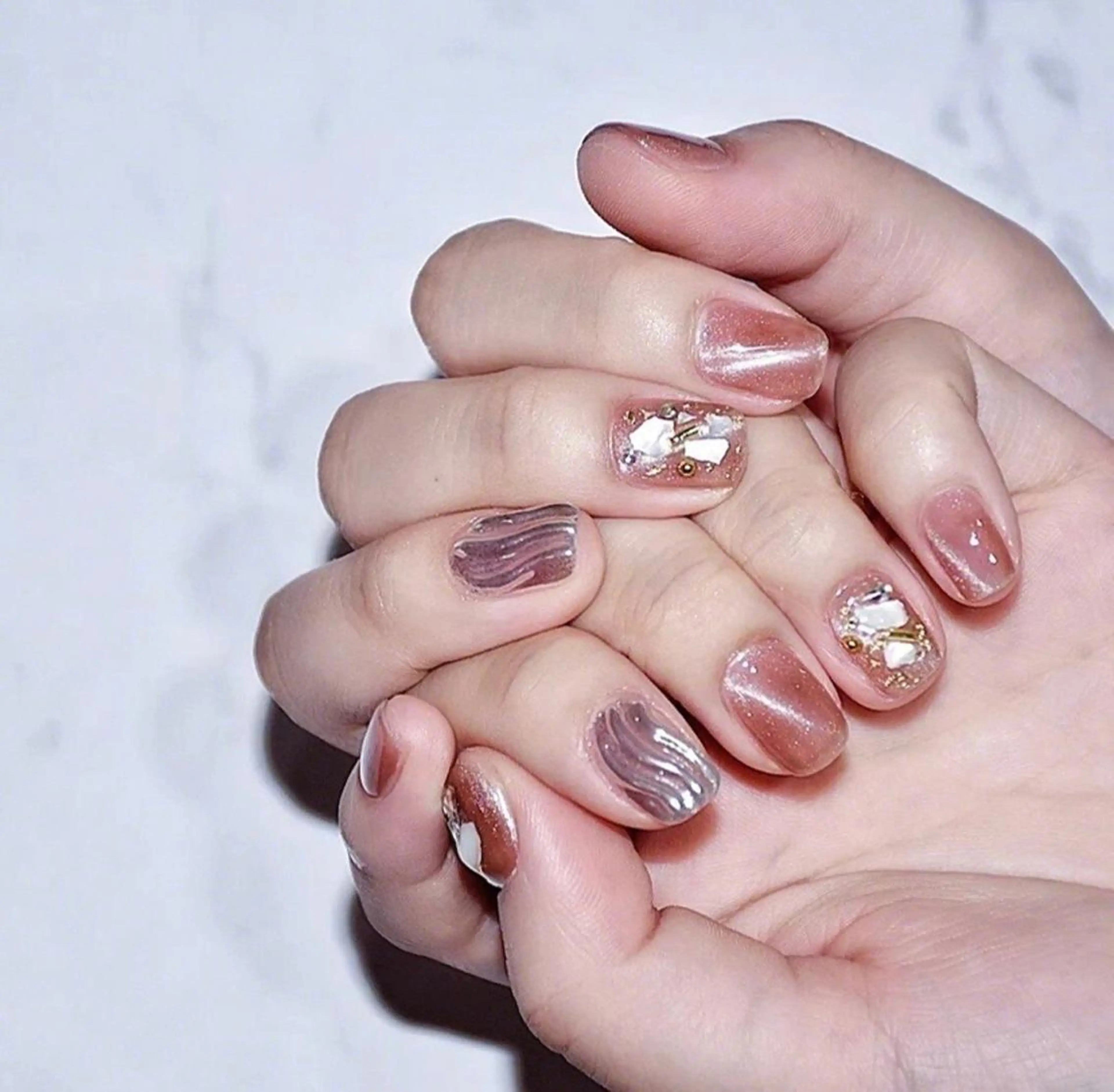 ネイル ミラーネイル 長さだし専門店 M2　rikaのネイルデザイン