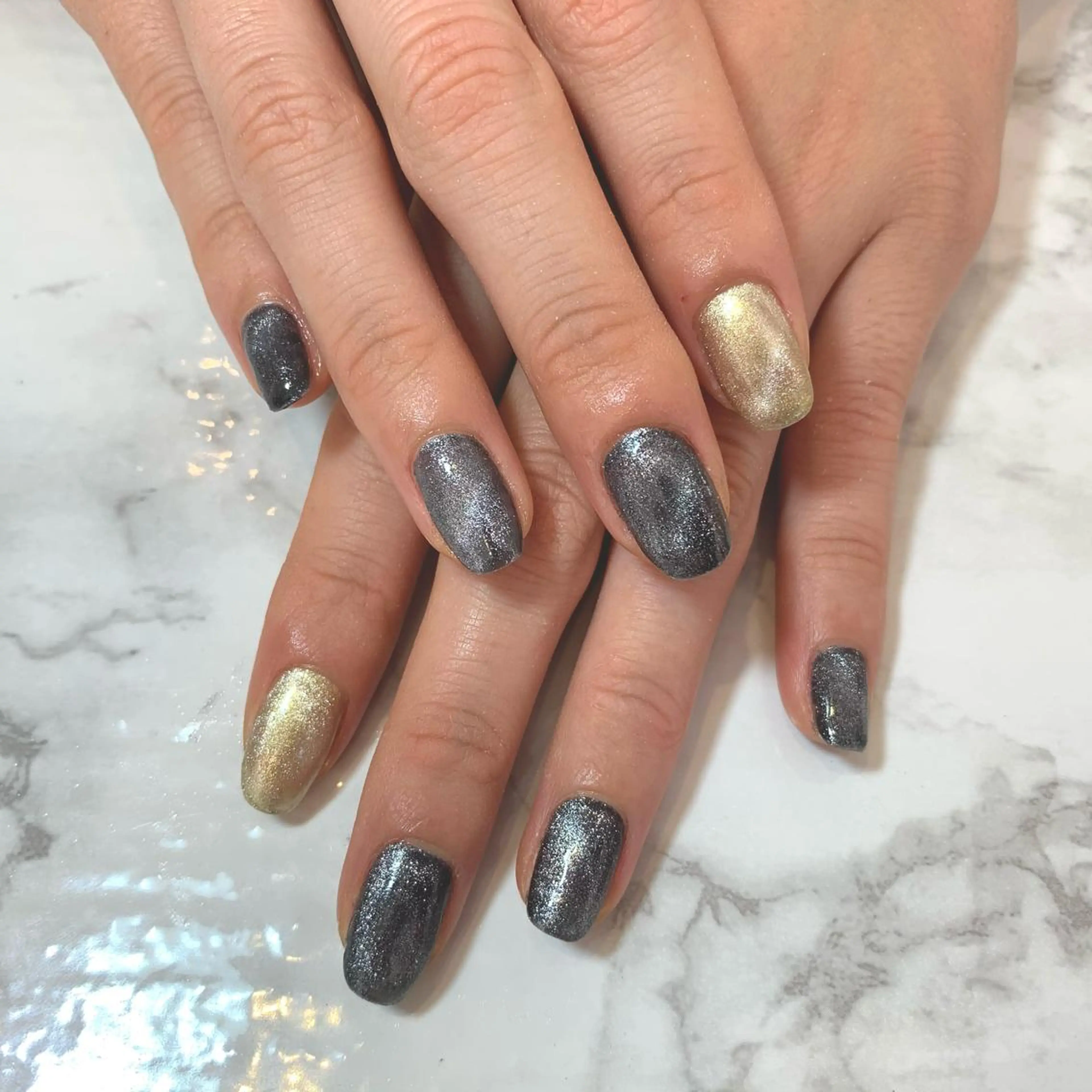 ネイル 岸本 みなみのネイルデザイン