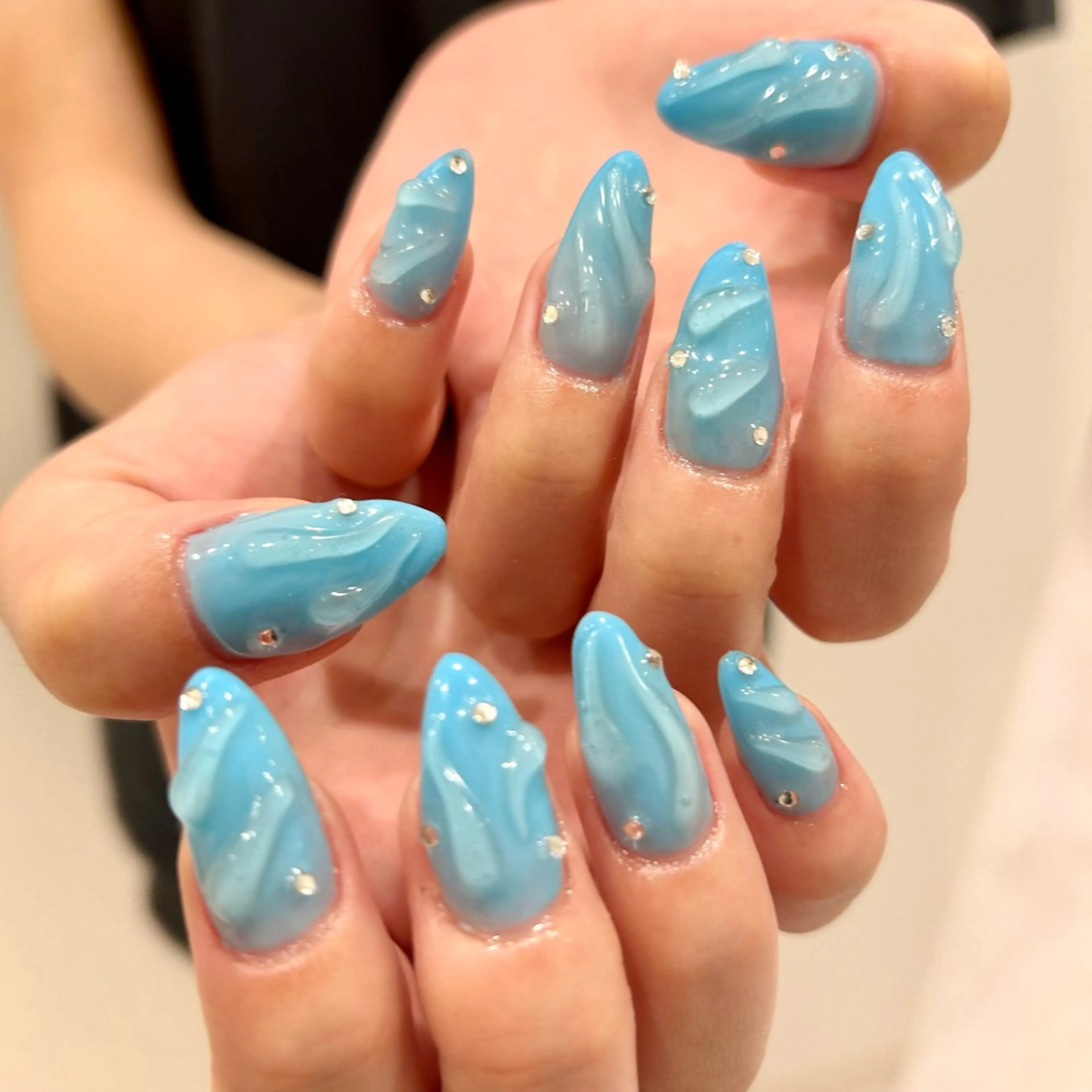 ネイル 🫧飛山琉桜/二条 ネイルアート/束感のマツエク・マツパデザイン