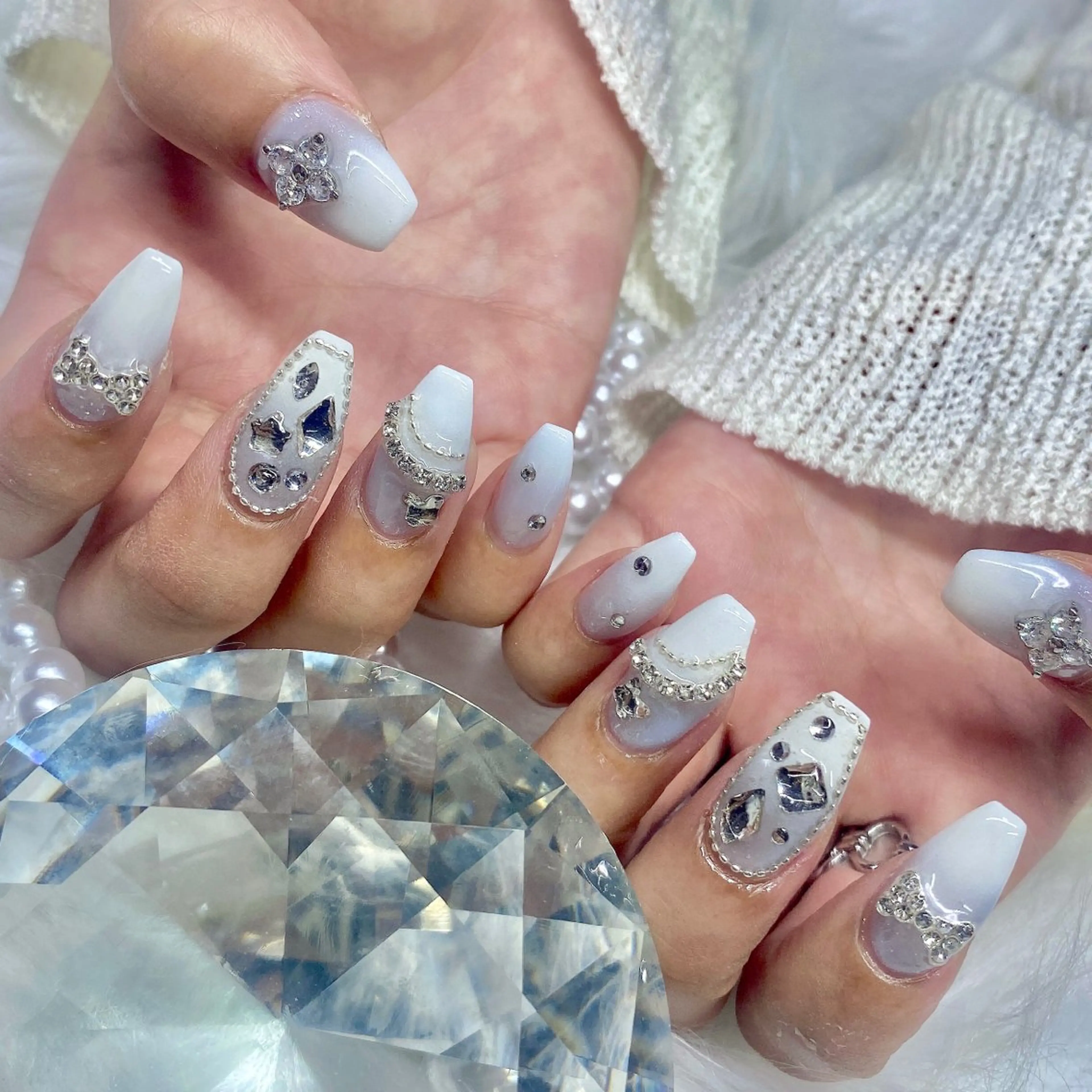 ネイル ハンドネイル Vesper所属・ayaka ギャルネイル🎀のネイルデザイン