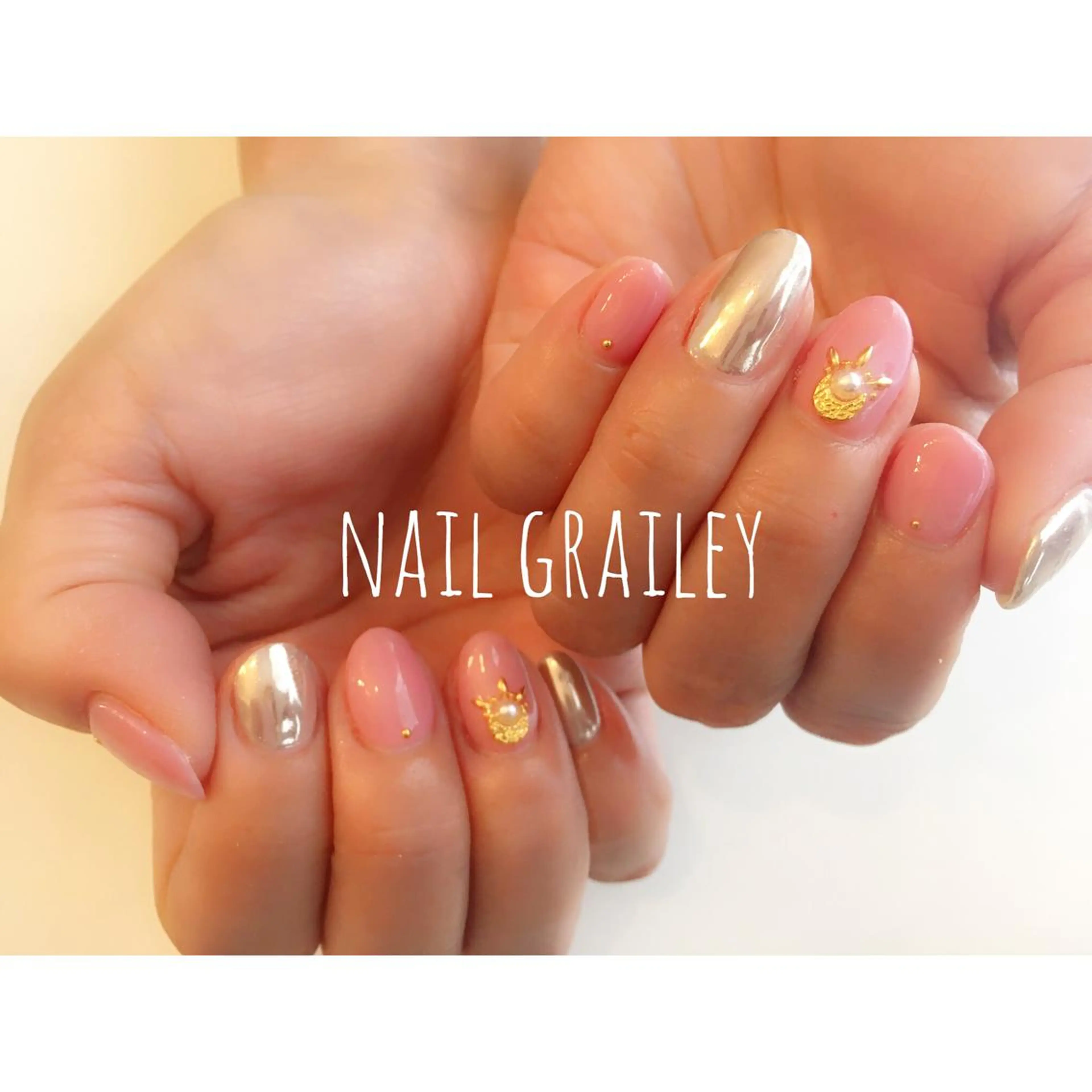 ネイル ミラーネイル nail makoのネイルデザイン