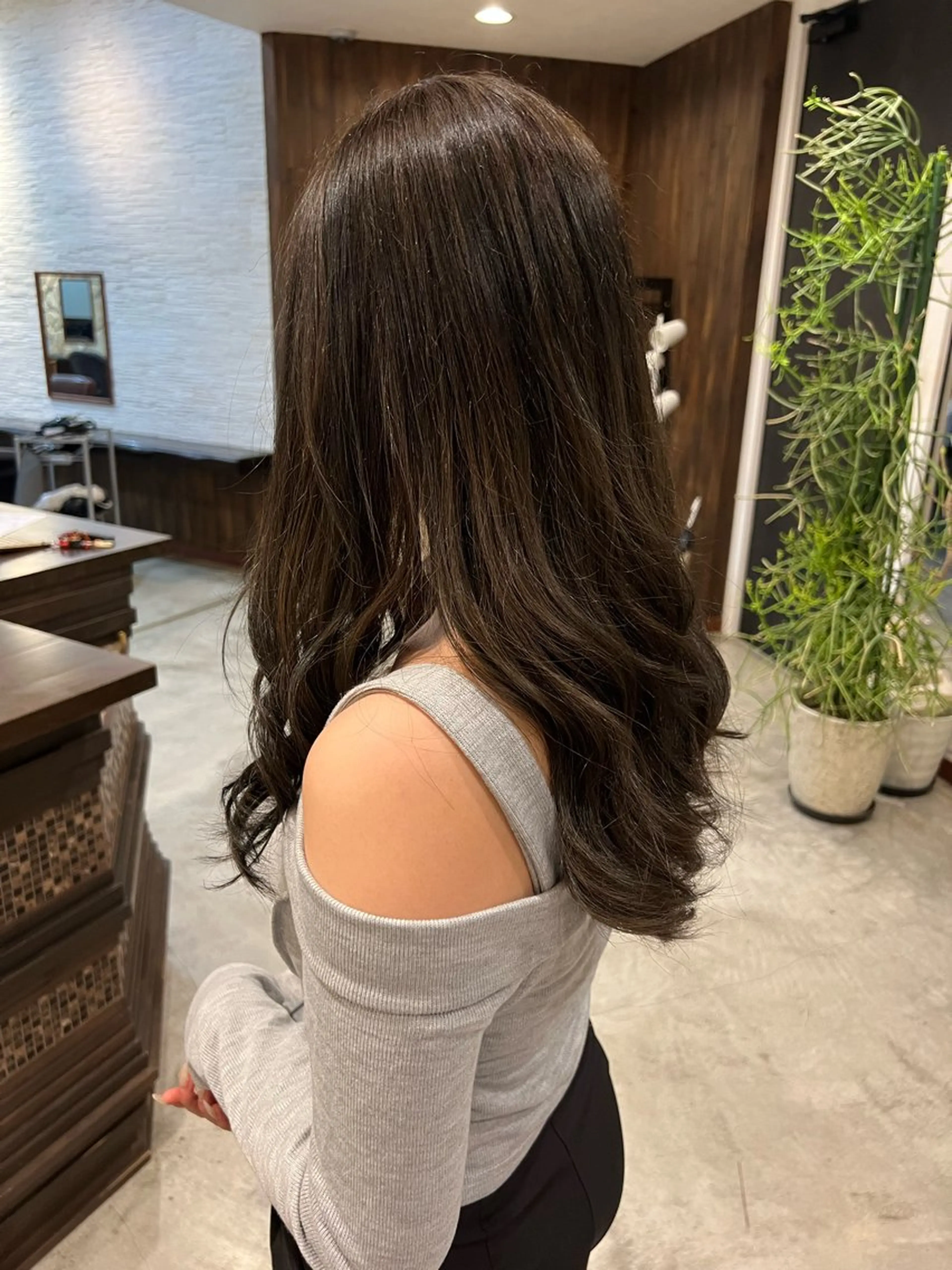 ロング カラー ヘアカラー トリートメント Show Bit 藤村将のヘアスタイル