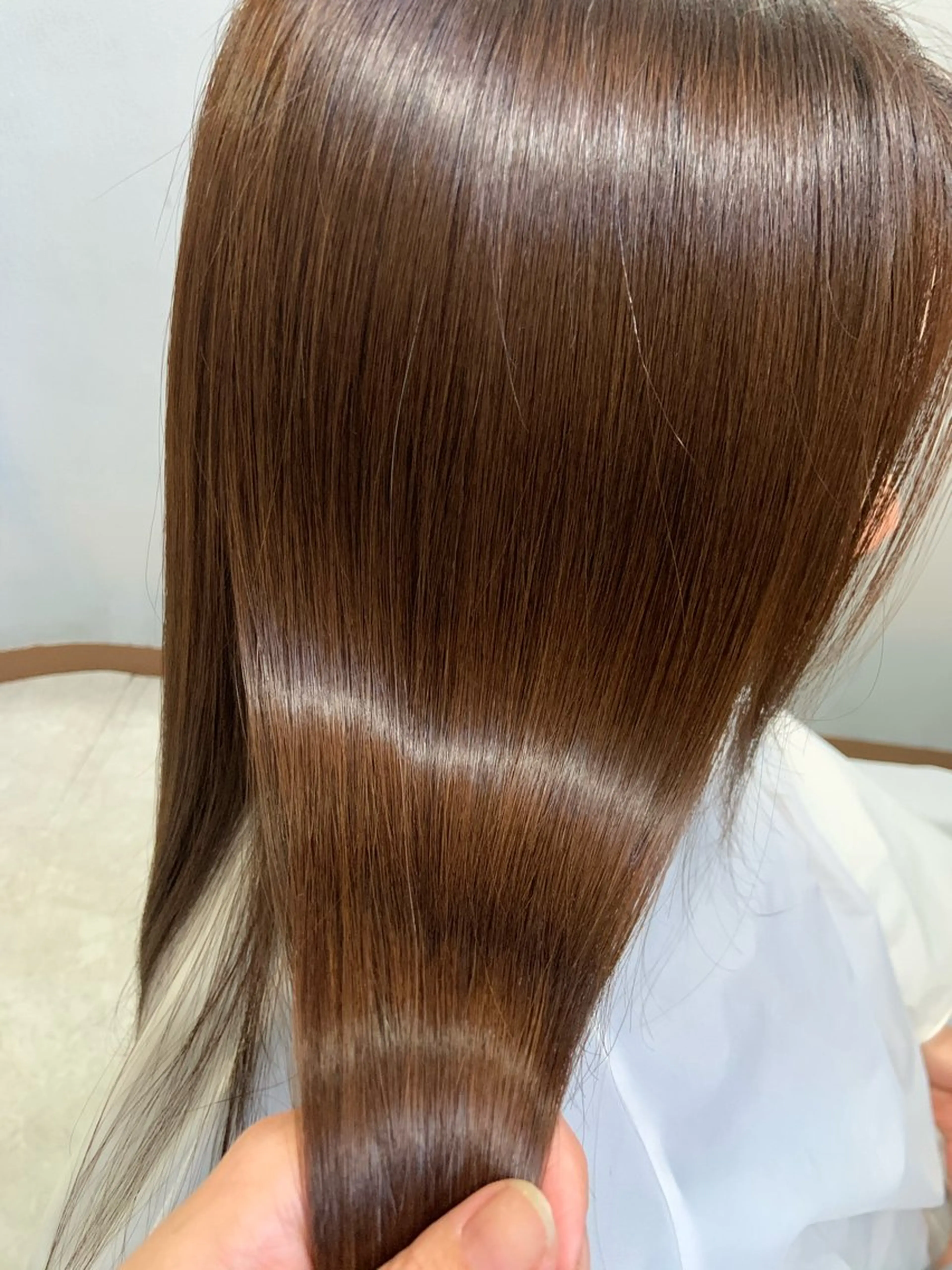 艶カラー＋コーティングトリートメントの写真