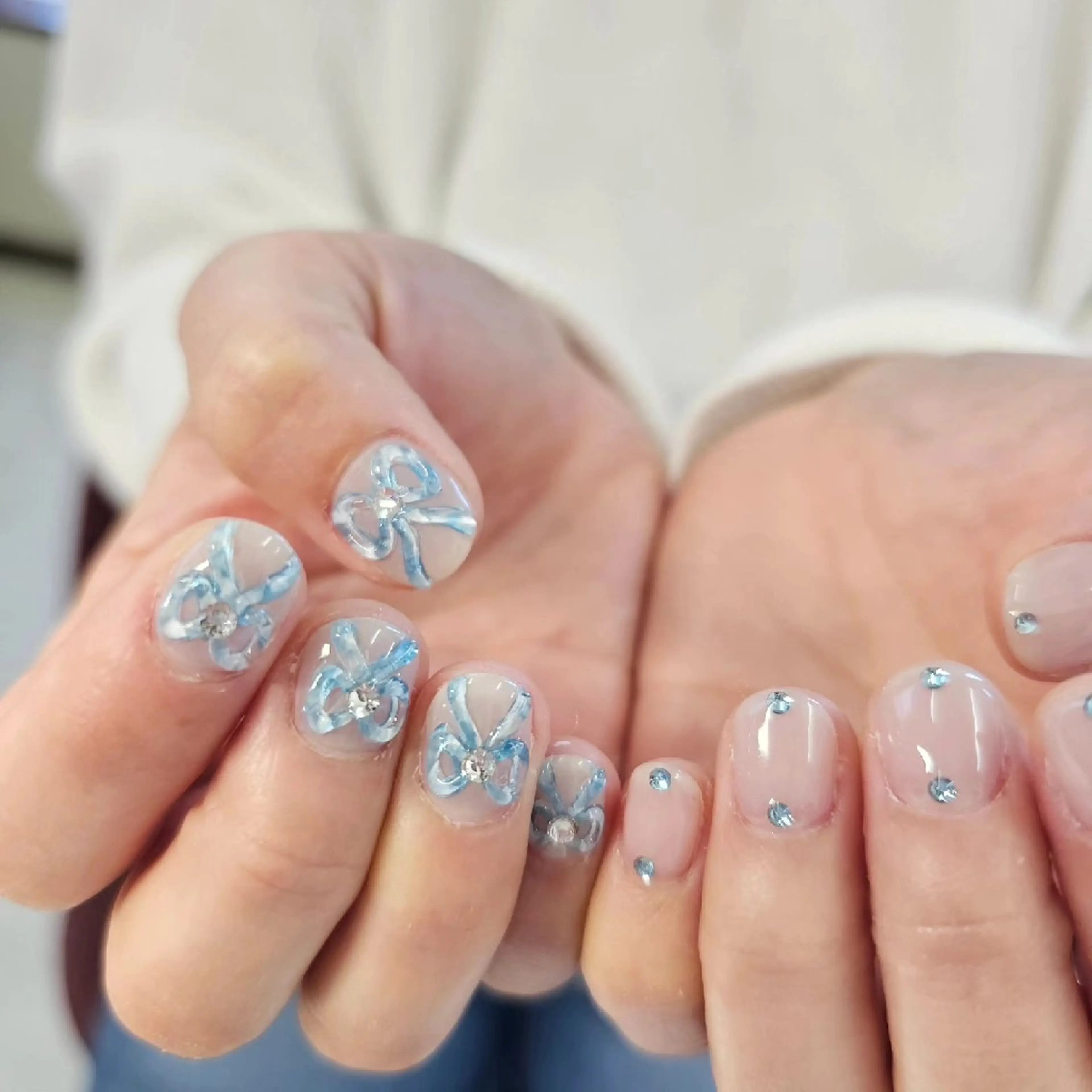 ネイル ぷっくりネイル リボン ハンドネイル みよし市 nail salon*pomnal.co所属・Shimada Harukaのネイルデザイン