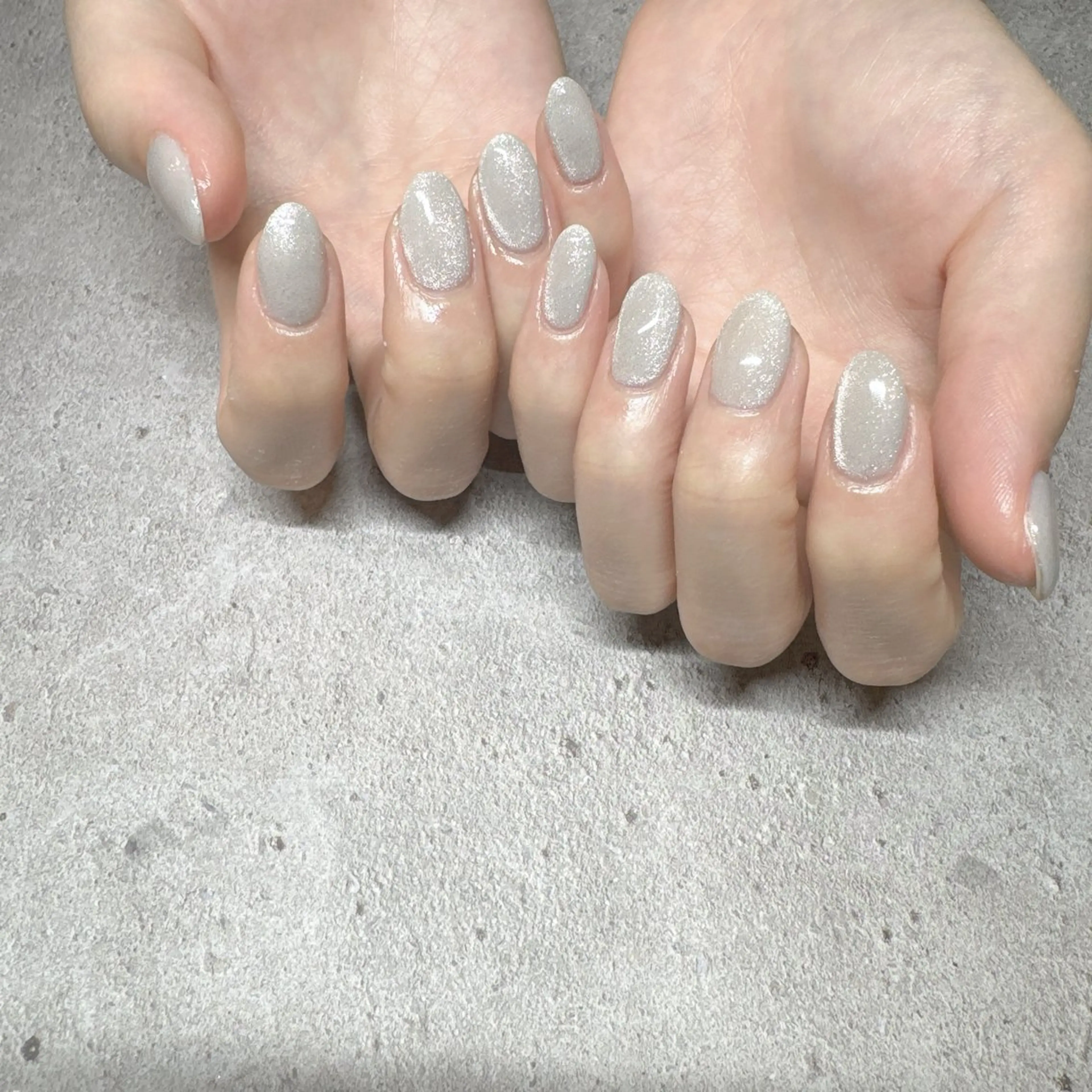 ネイル マグネットネイル マグネットワンカラー ワンカラーネイル maru。所属・maru。 浅岡のネイルデザイン