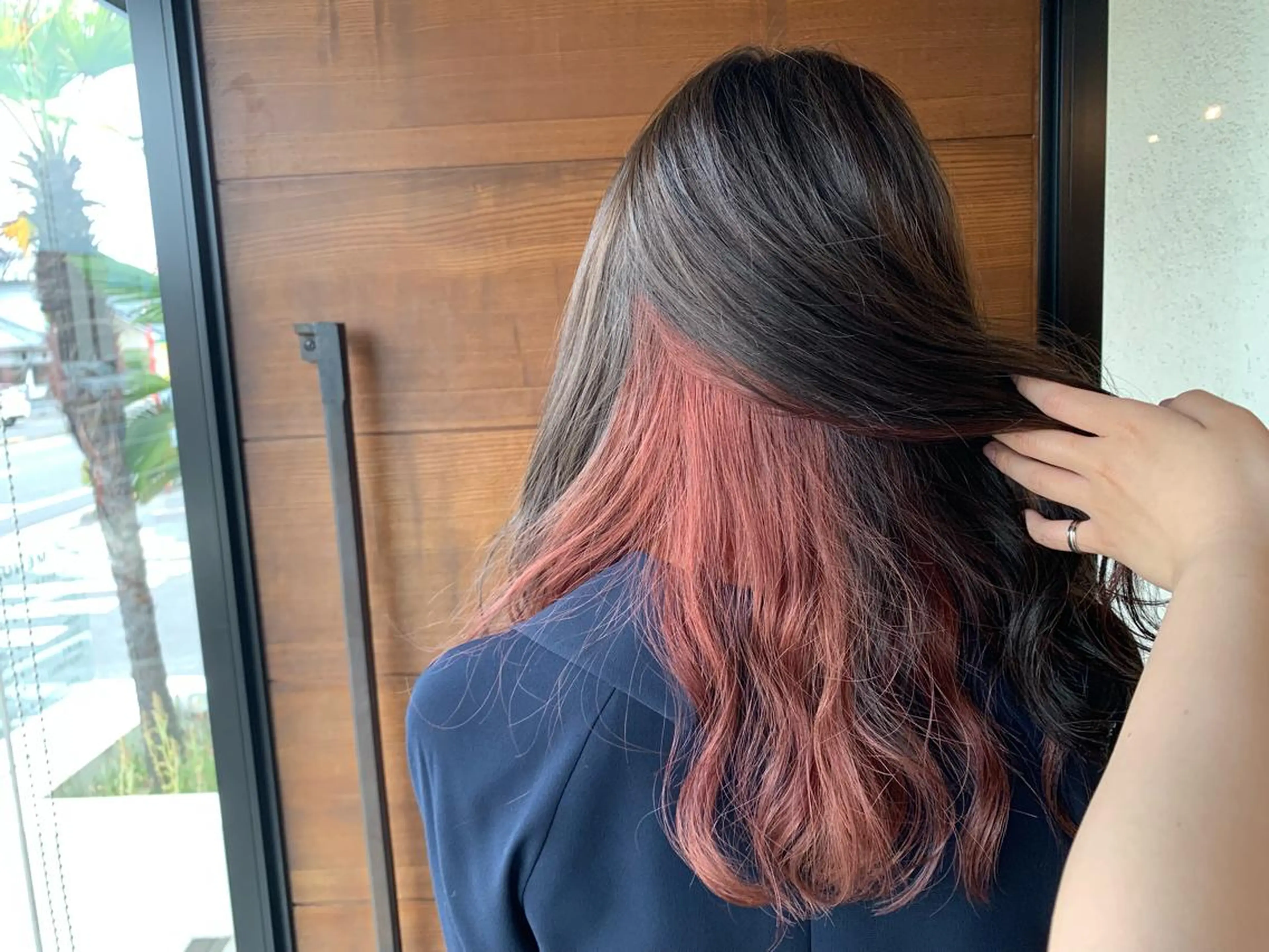 ロング カラー インナーカラー ピンクカラー カット ヘアカラー トリートメント IORI #韓国ヘア#髪質改善のヘアスタイル