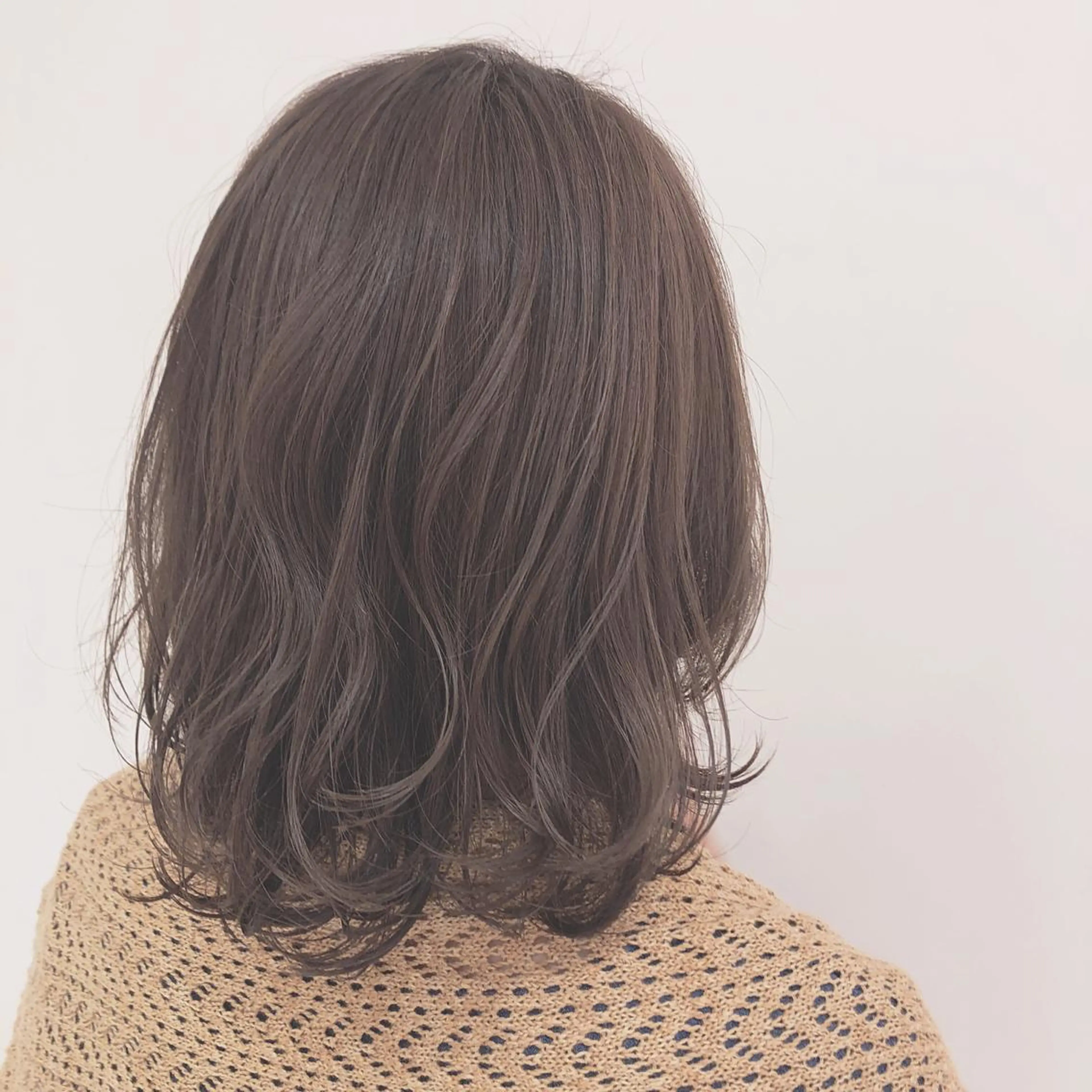 ミディアム カラー 野村 さなみ✨ぱっつんボブのヘアスタイル