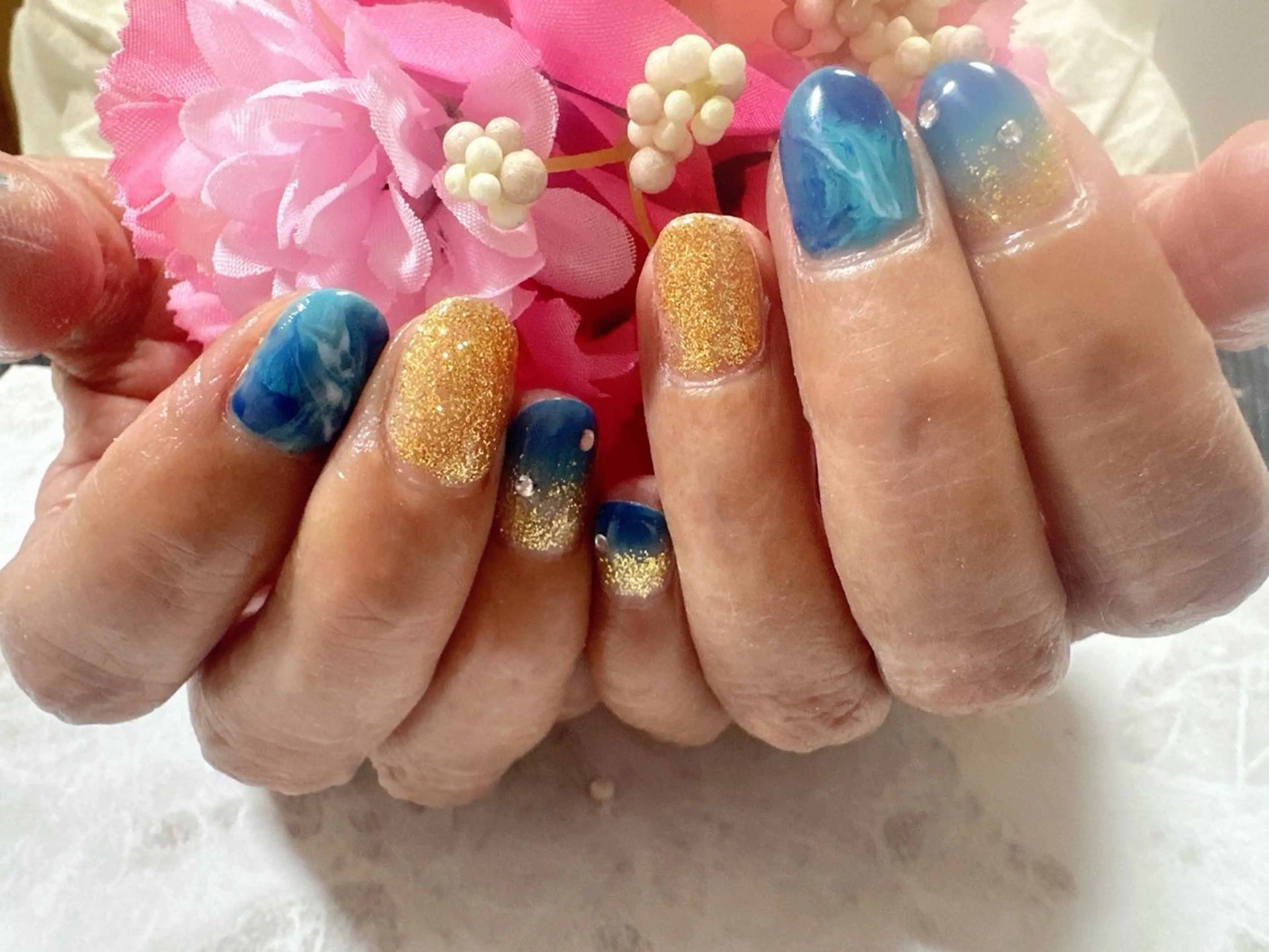 ネイル 夏ネイル ハンドネイル フットネイル Lokahi NAILのネイルデザイン