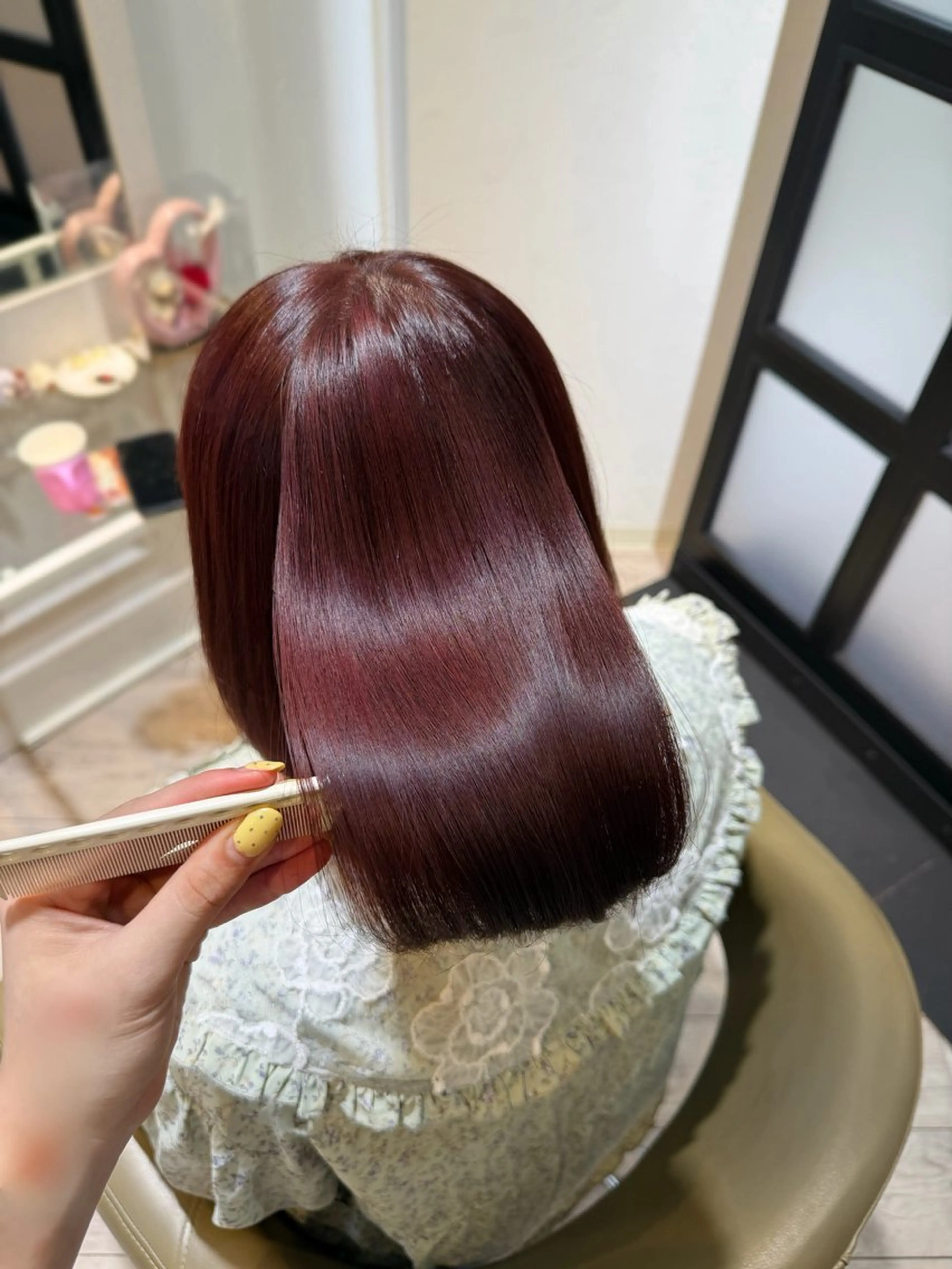 ショート カラー ピンクカラー カット ヘアカラー トリートメント ハイトーン/アレンジ かなで⊹ ࣪ ˖⟡のヘアスタイル