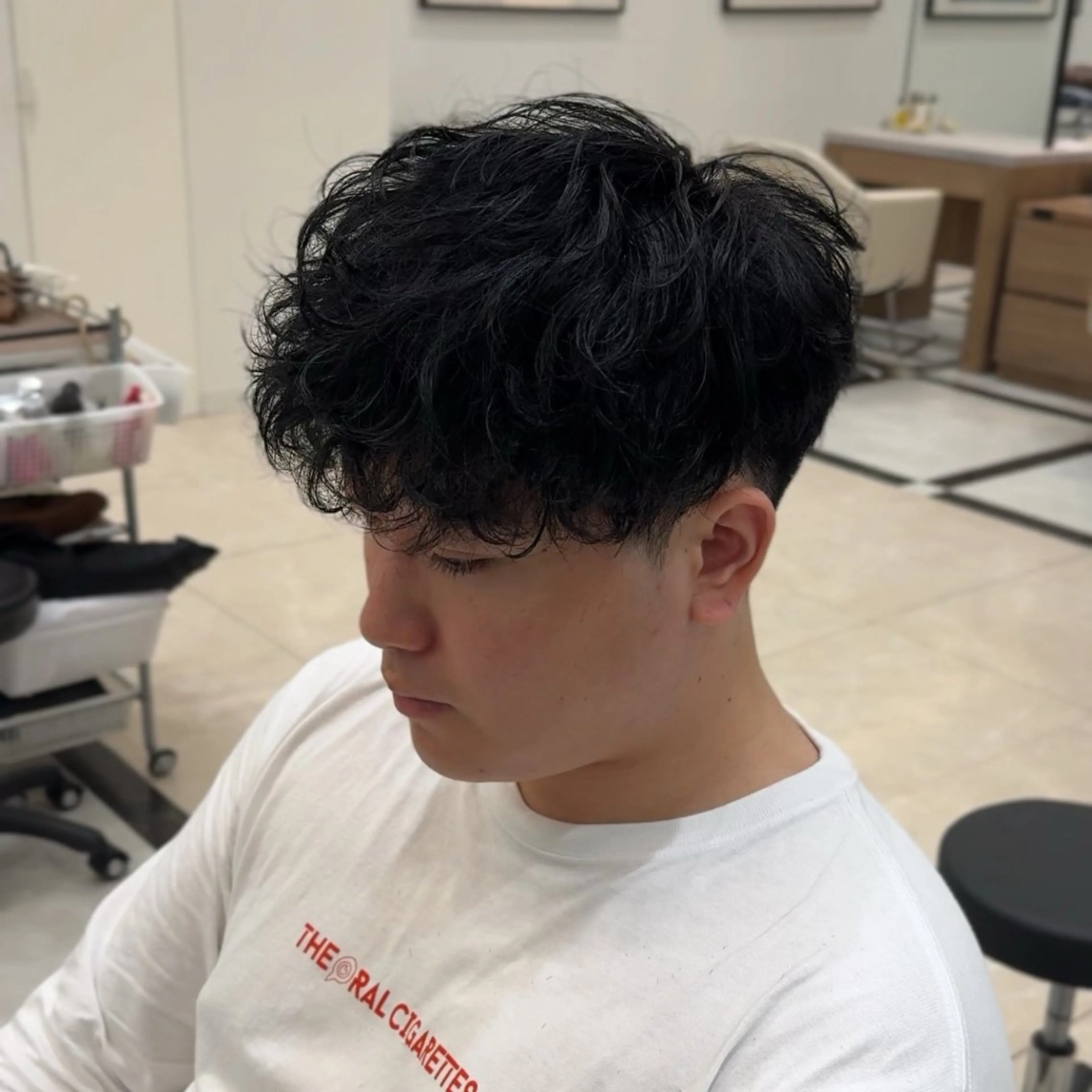 ショート パーマ メンズ SALOWIN名古屋Suite店所属・名古屋のメンズ特化 美容師/わたるのヘアスタイル