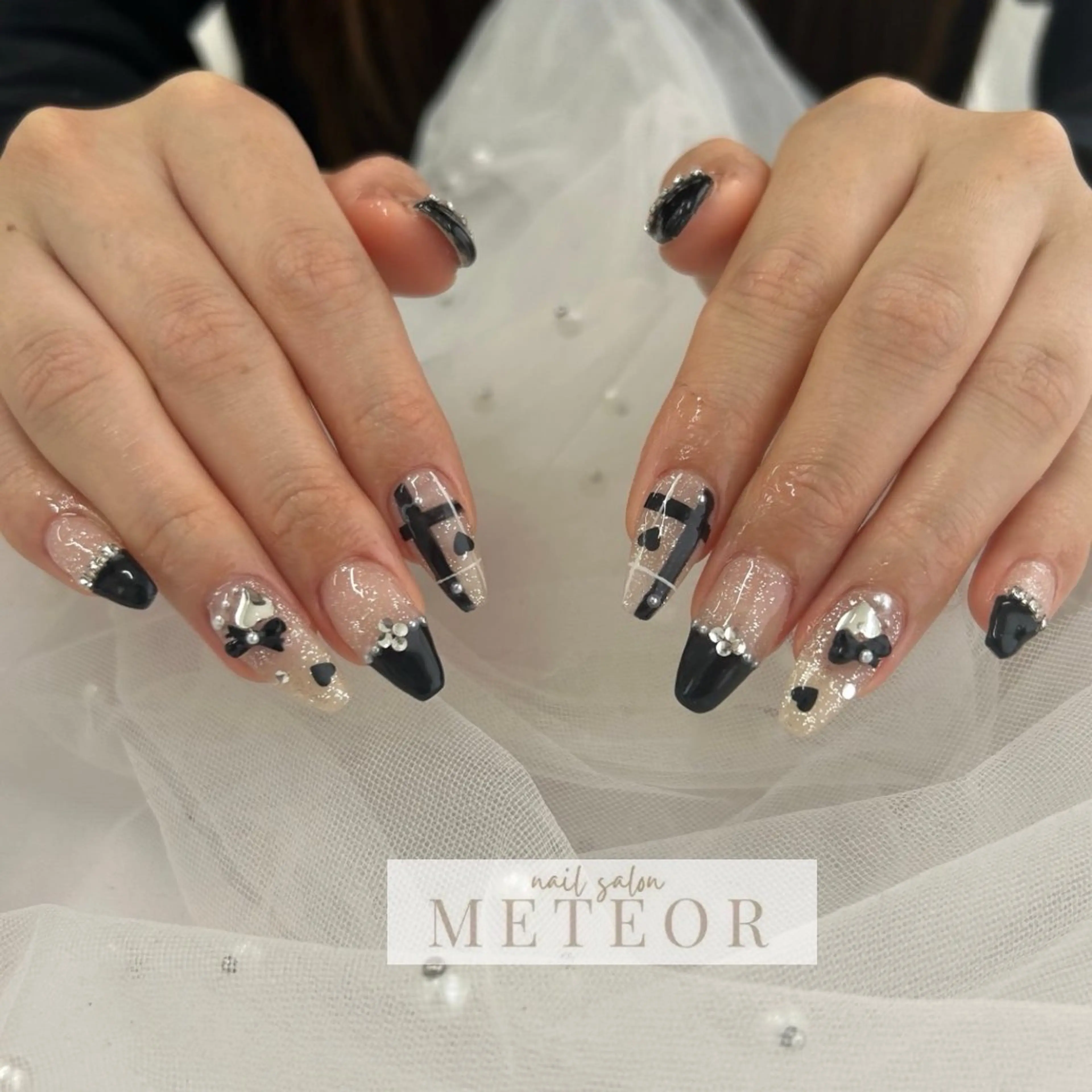 ネイル フレンチネイル ワンホンネイル ハンドネイル nailsalon meteor所属・METEOR💫 staffのネイルデザイン