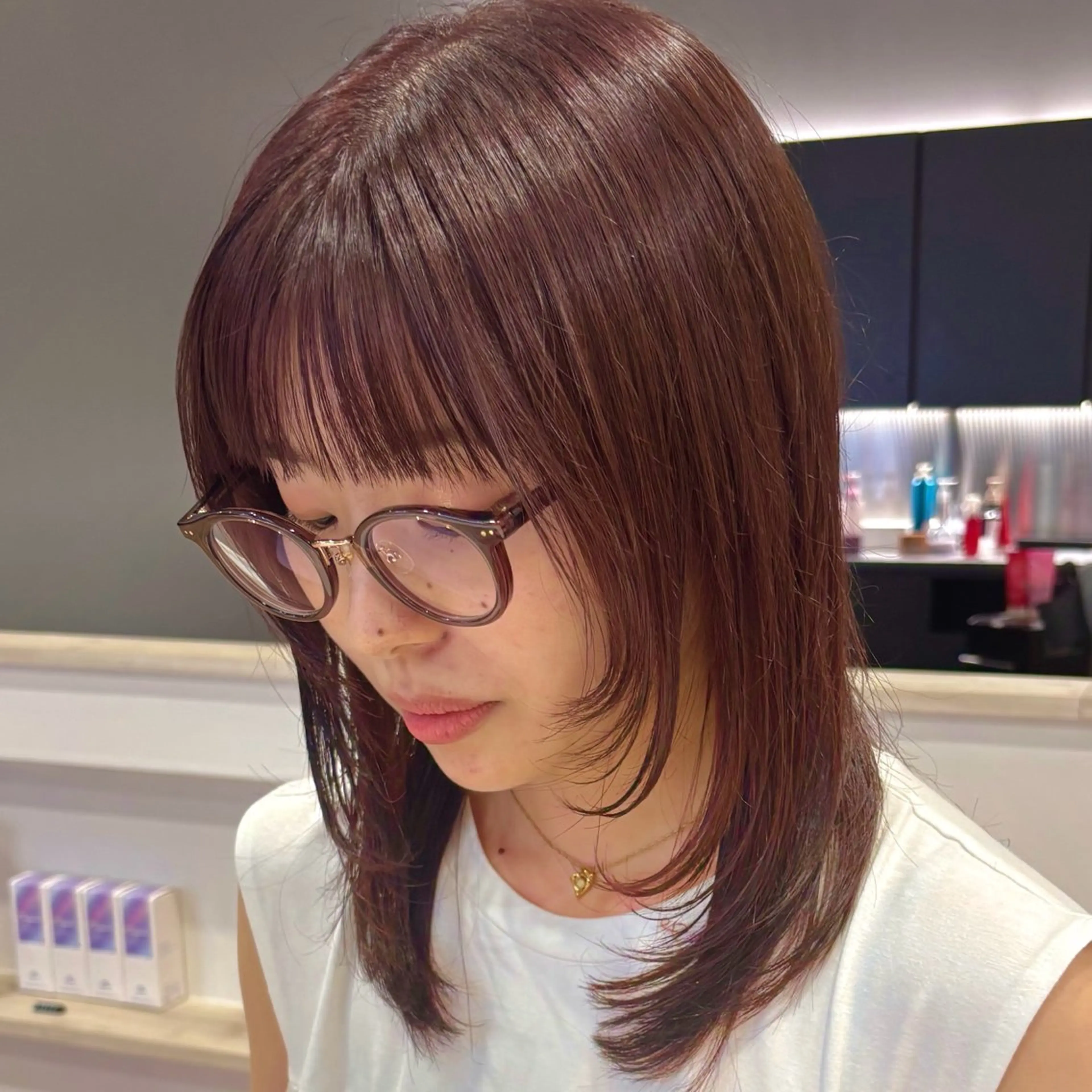 ミディアム カラー ブラウンカラー ラベンダーカラー ラベンダーブラウン 顔まわりレイヤー 顔周りカット カット ヘアカラー トリートメント STYLE エキシティ店所属・【似合わせパーマ】 STYLE 杉原　魁のヘアスタイル