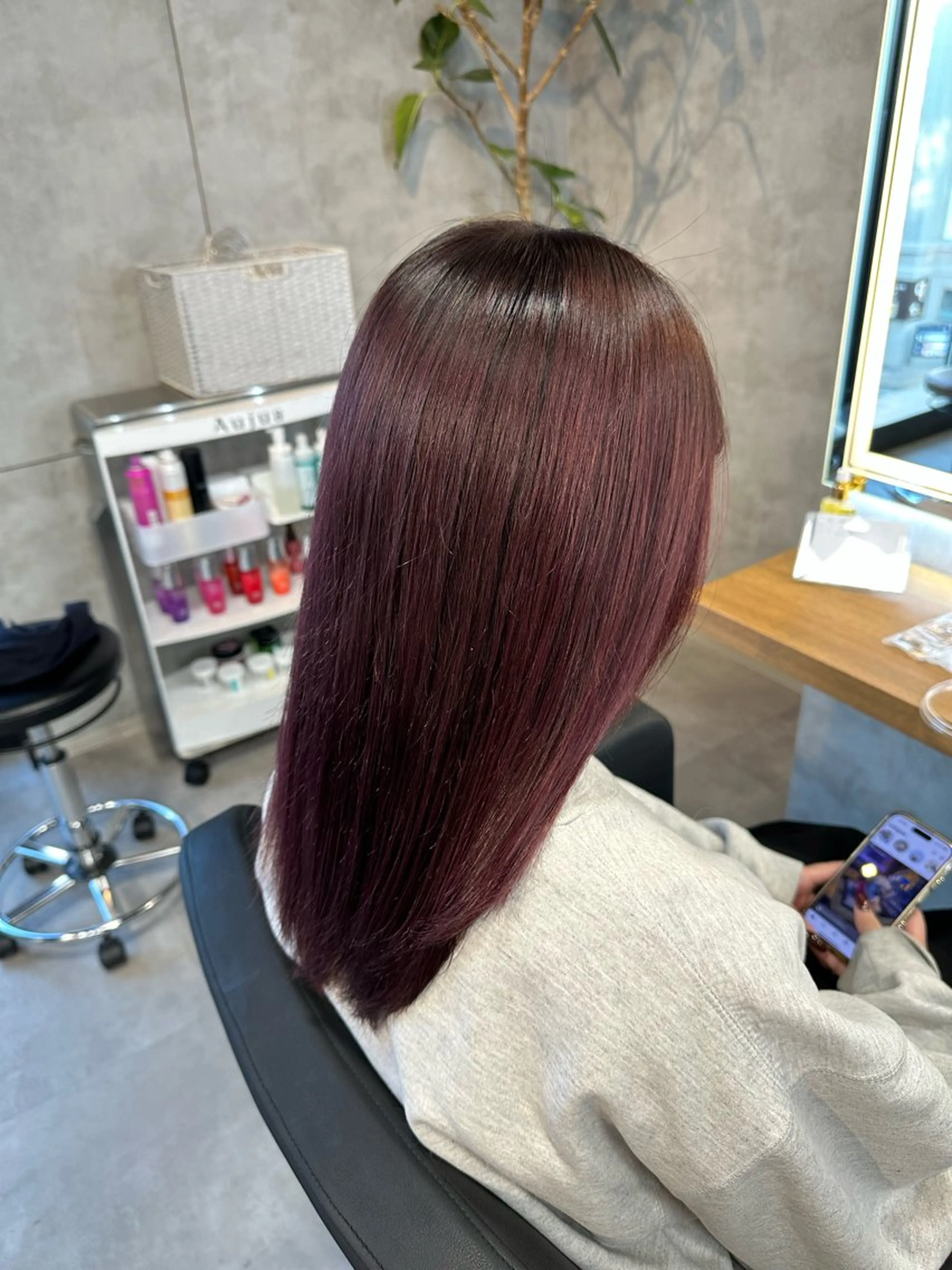 ロング カラー レッドカラー ヘアカラー ヘアセット 渡邊 恋菜のヘアスタイル