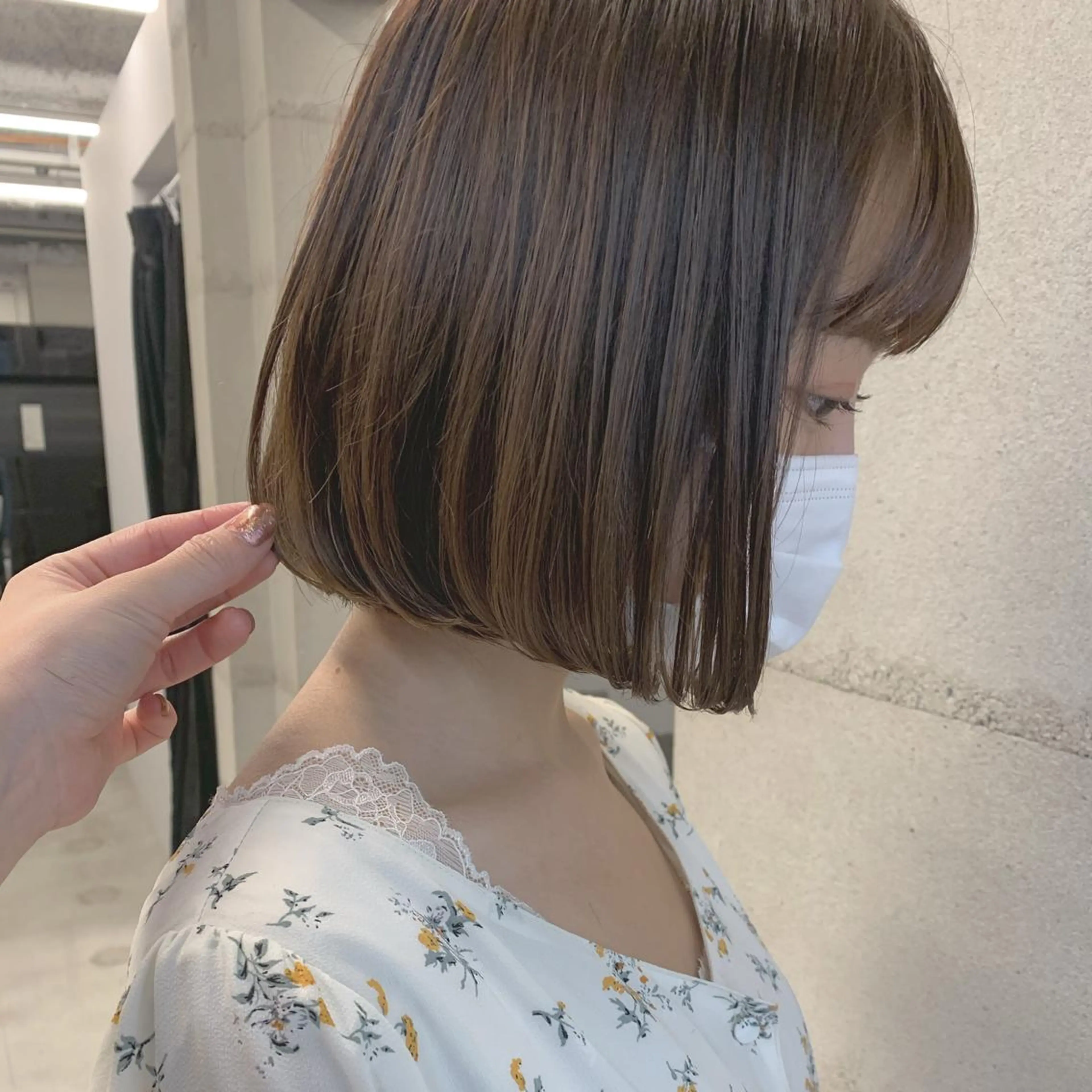 ショート カラー 透明感/オリーブ/ グレージュ/YUKAのヘアスタイル