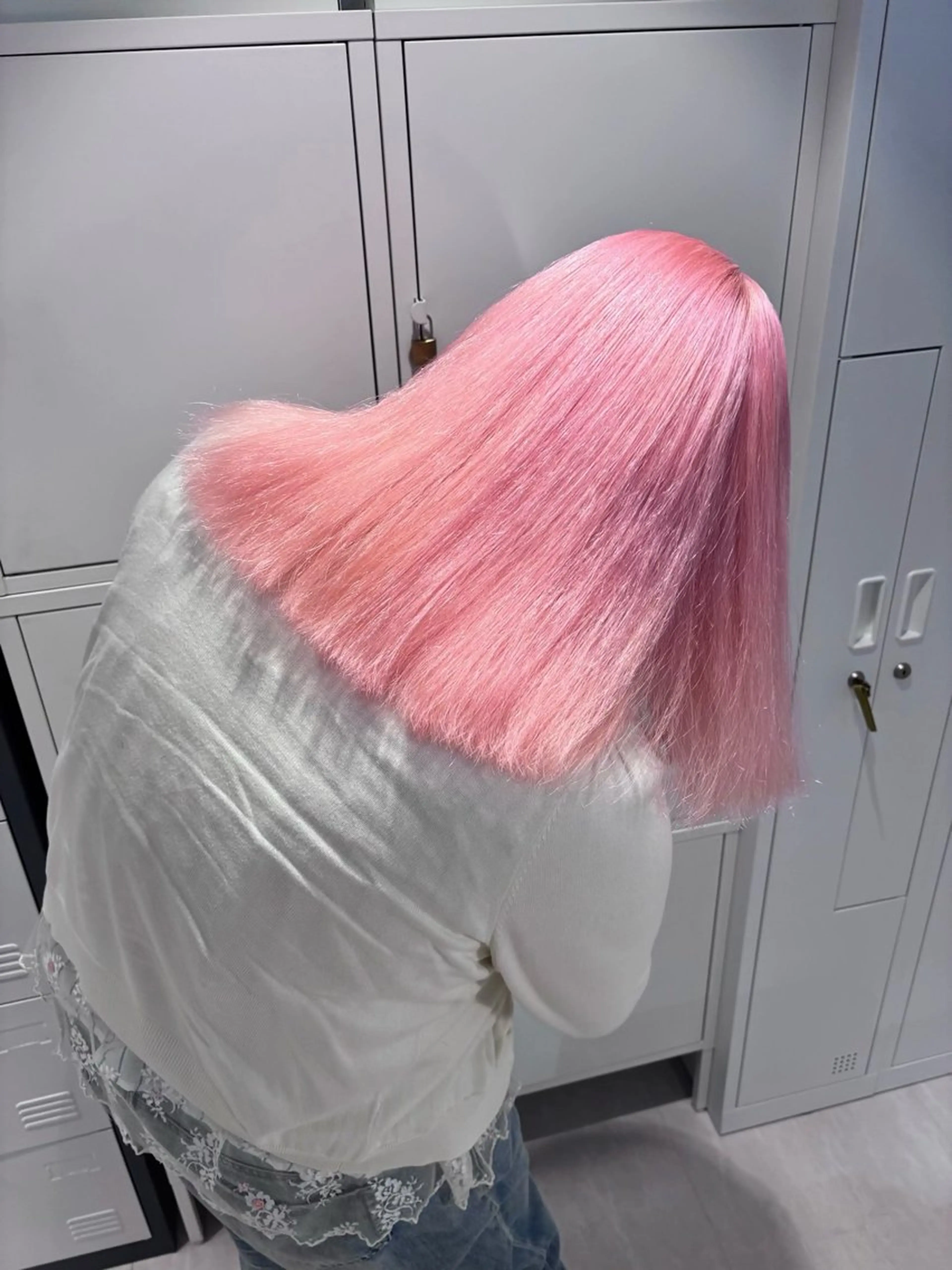 セミロング 瀬戸 杏珠のヘアスタイル