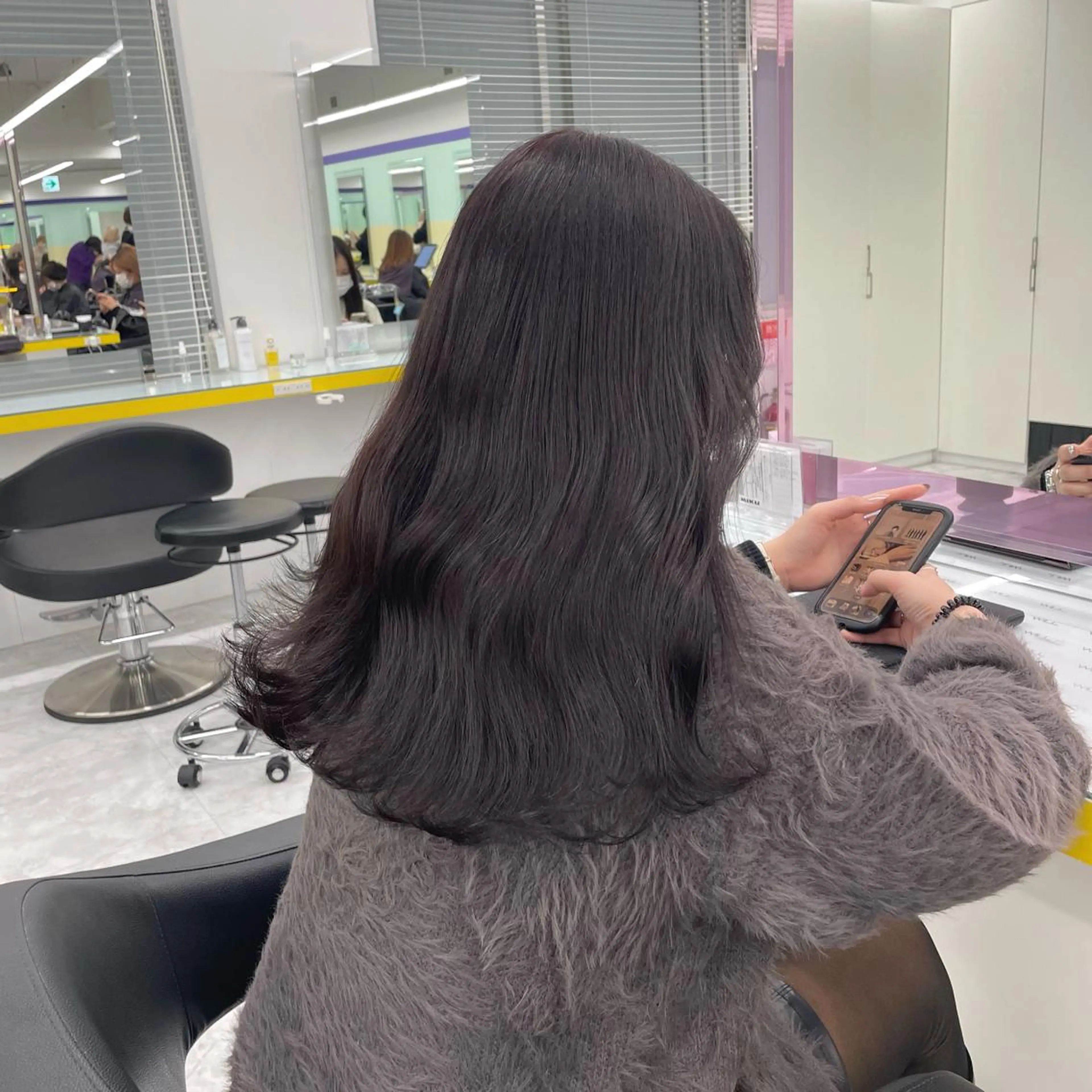 セミロング 🤍韓国トレンド ヘア🤍miku🤍のヘアスタイル