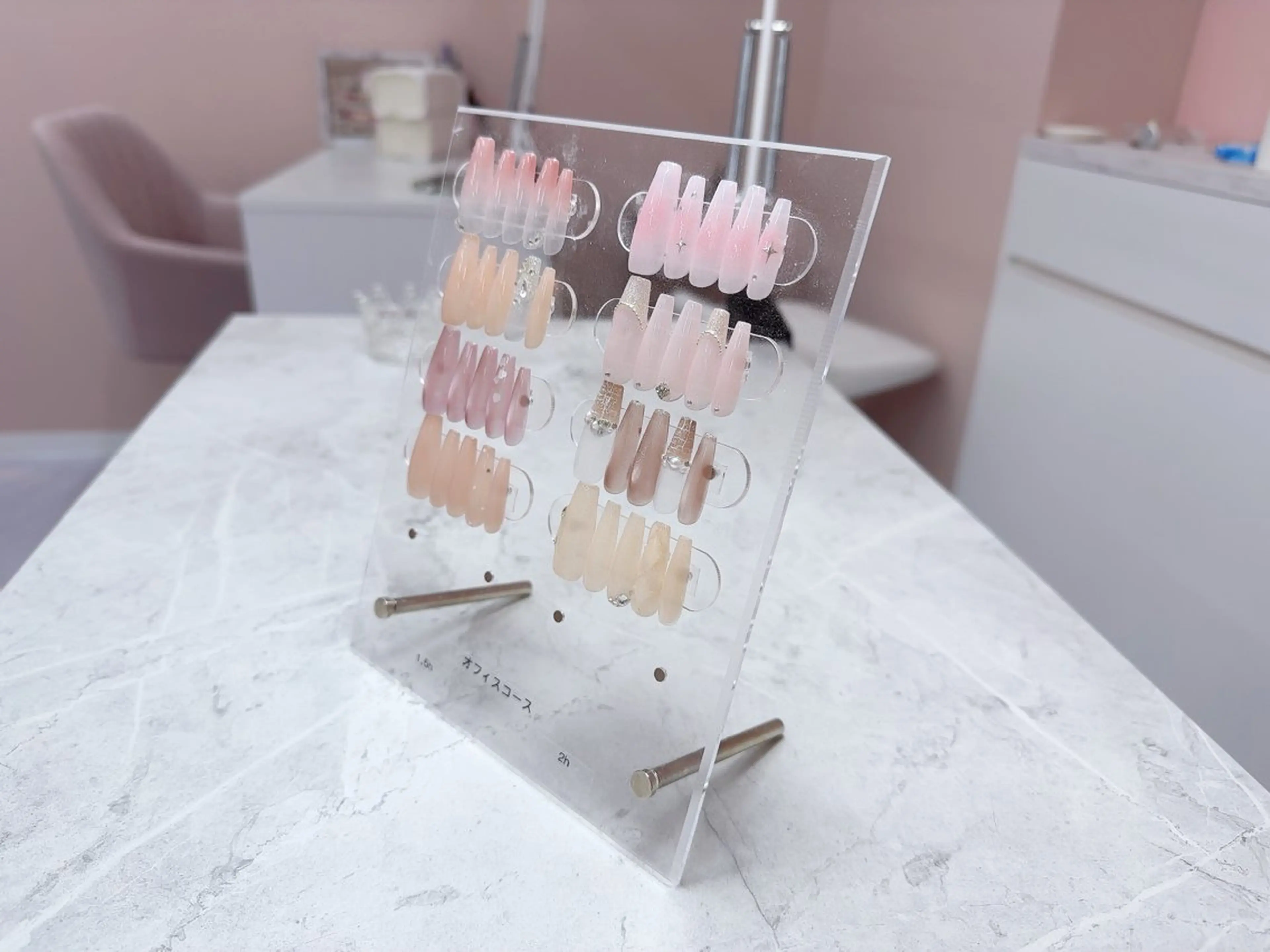 *.+ﾟ🐈オフィスネイルコース🐈*.+ﾟ（オフなし）画像右側のサンプルから選んで頂けます⋆⸜♡⸝‍⋆の写真