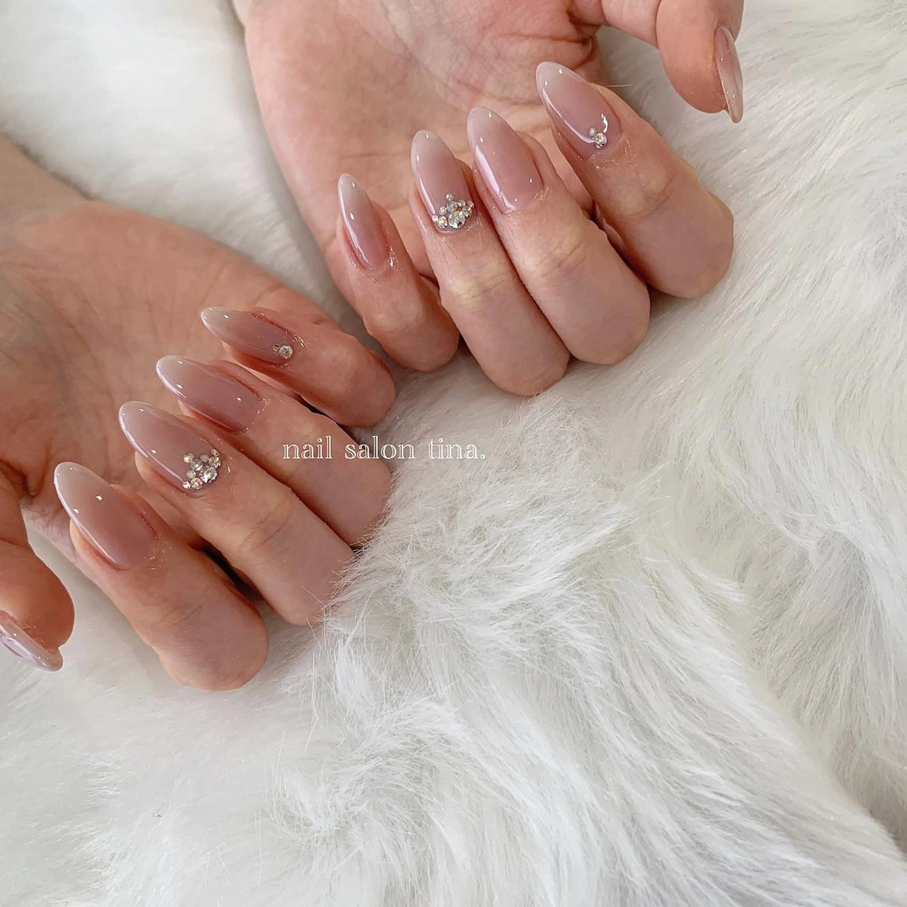 ネイル nail salon tina.所属・中山 はづきのネイルデザイン