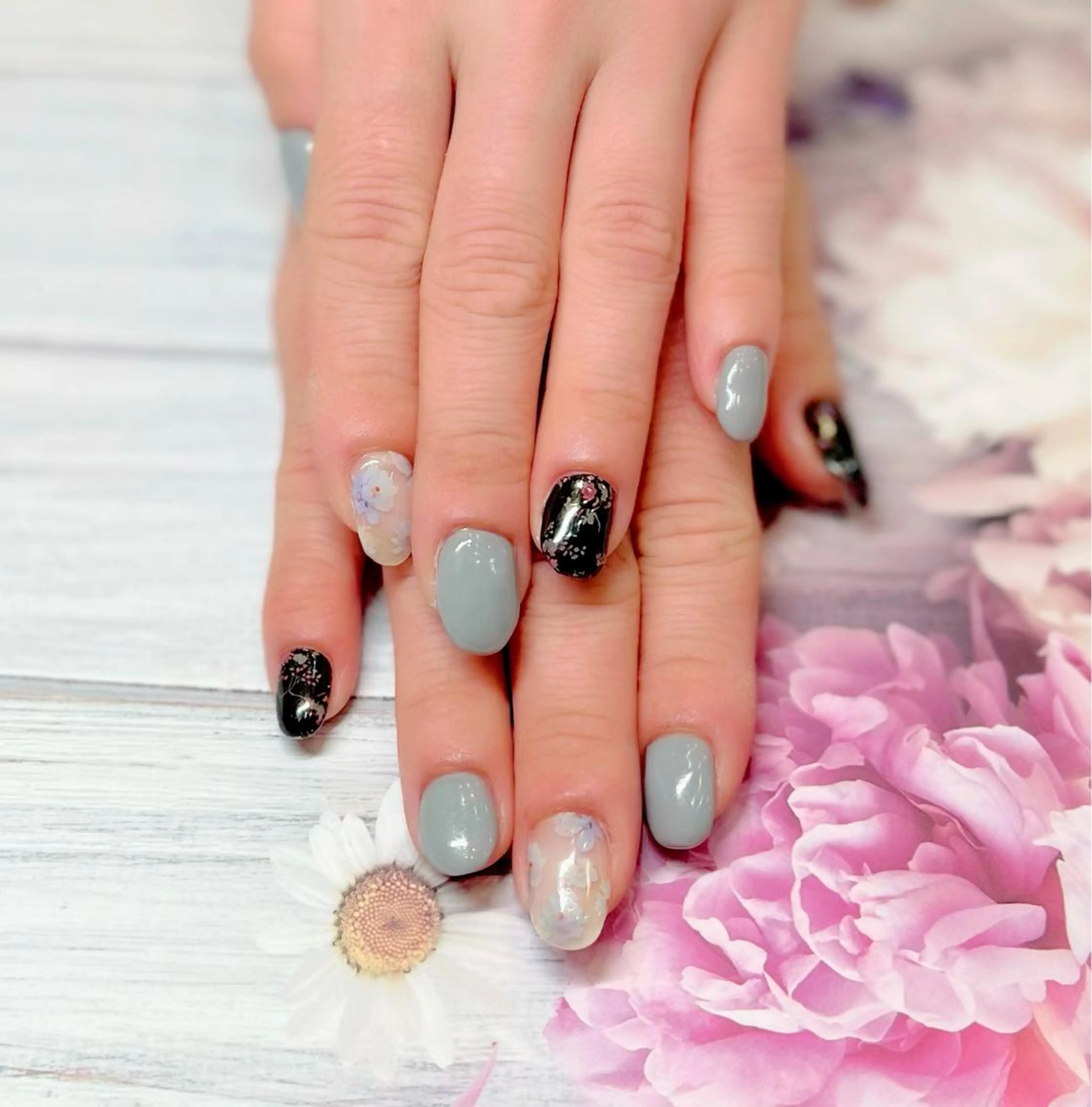 ネイル フラワーネイル ハンドネイル shonan_ kairiのネイルデザイン