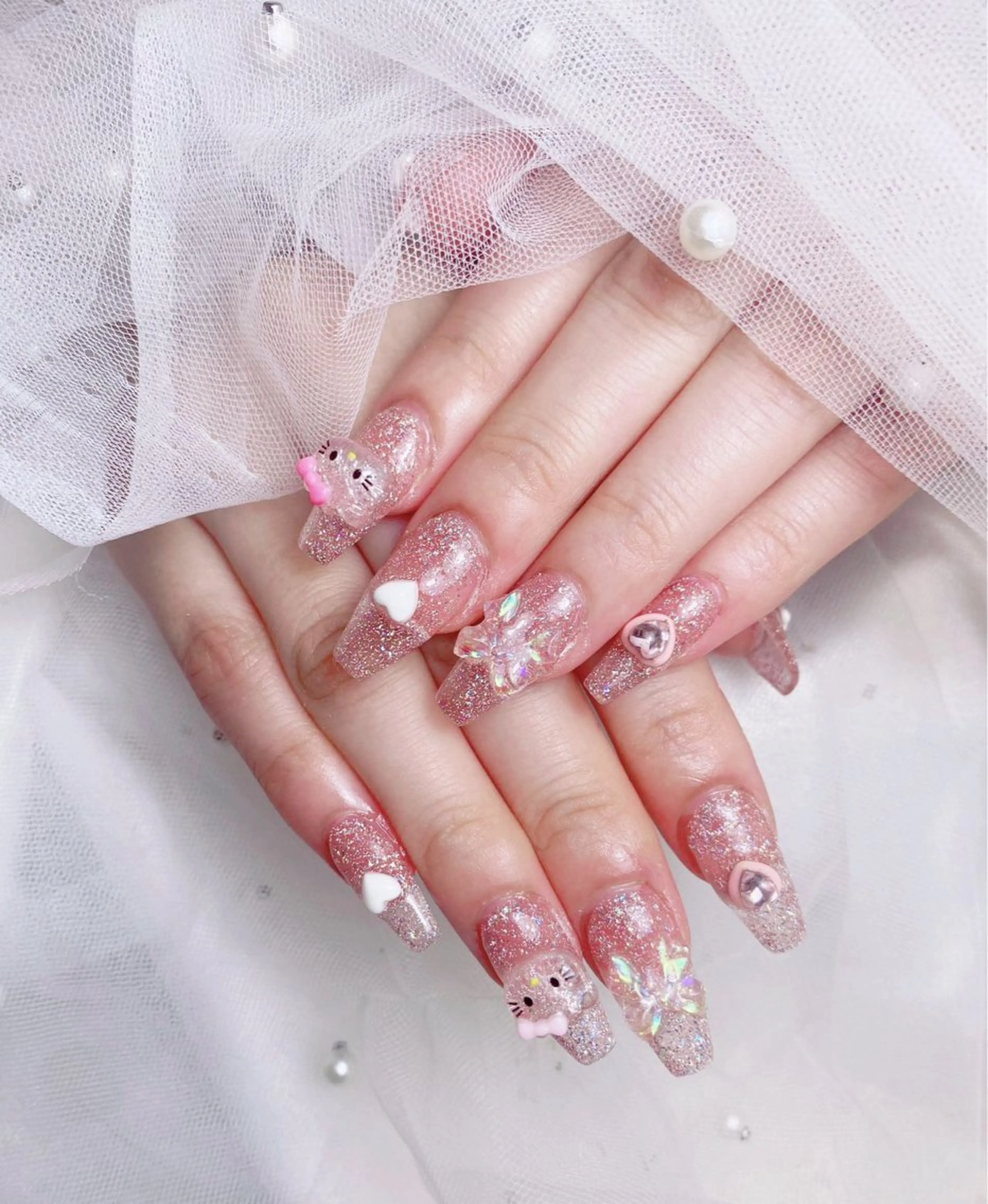 ネイル フレンチネイル ジェルネイル ハート 韓国ネイル マグネットネイル ネイルサロン lotusのネイルデザイン