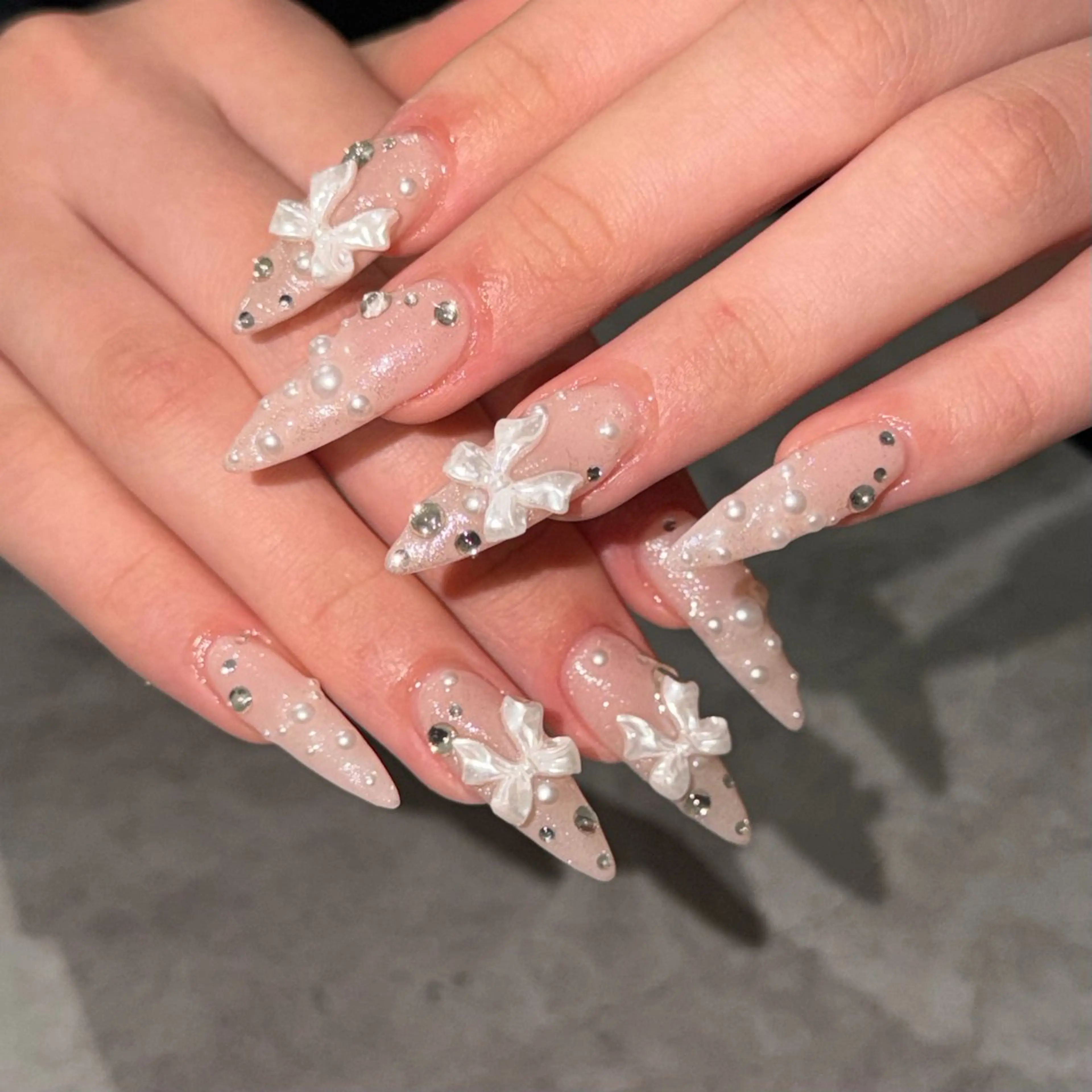 ネイル ハンドネイル IROHA NAIL Kurumi🪽🫧のネイルデザイン