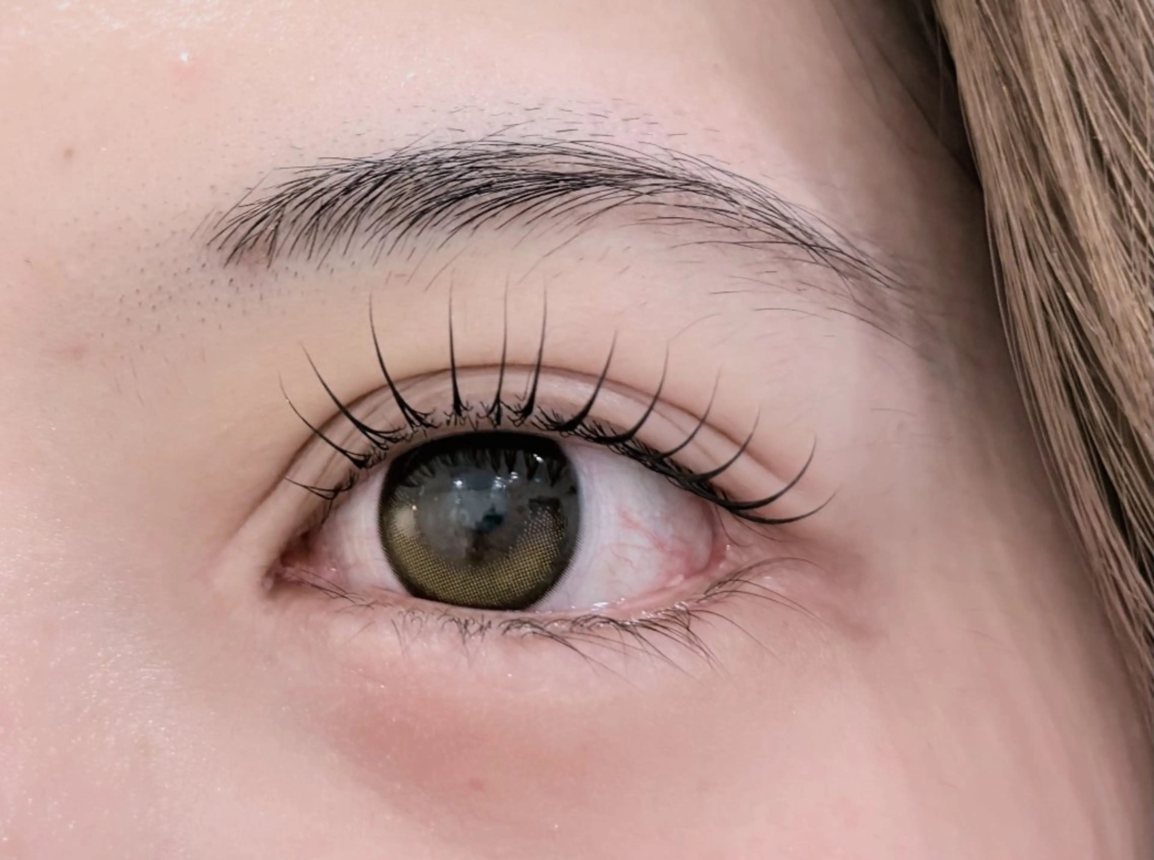 似合わせまつ毛パーマ(ケラチン入りコーティング仕上げ)の写真