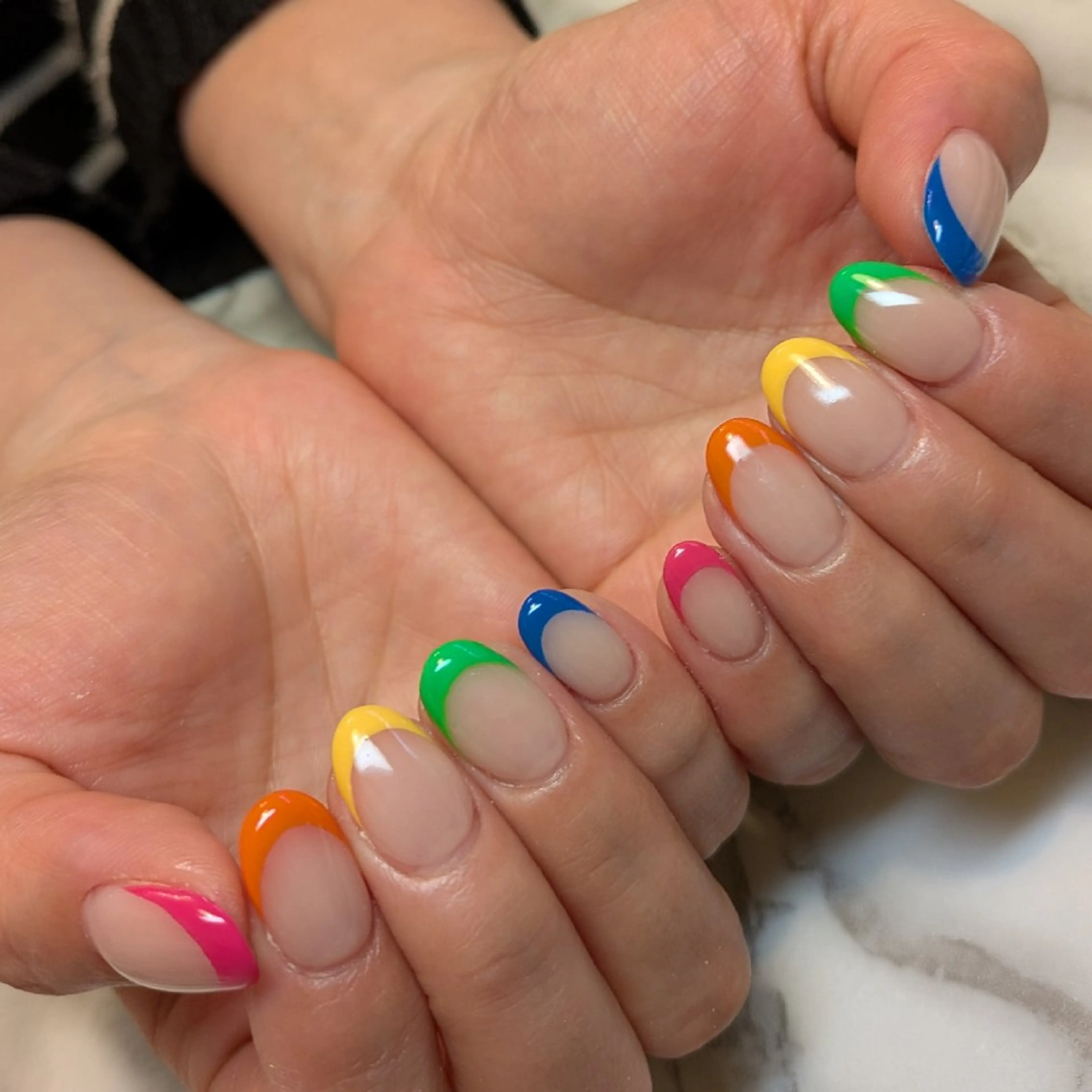 ネイル フレンチネイル ジェヌインネイル 河内のネイルデザイン