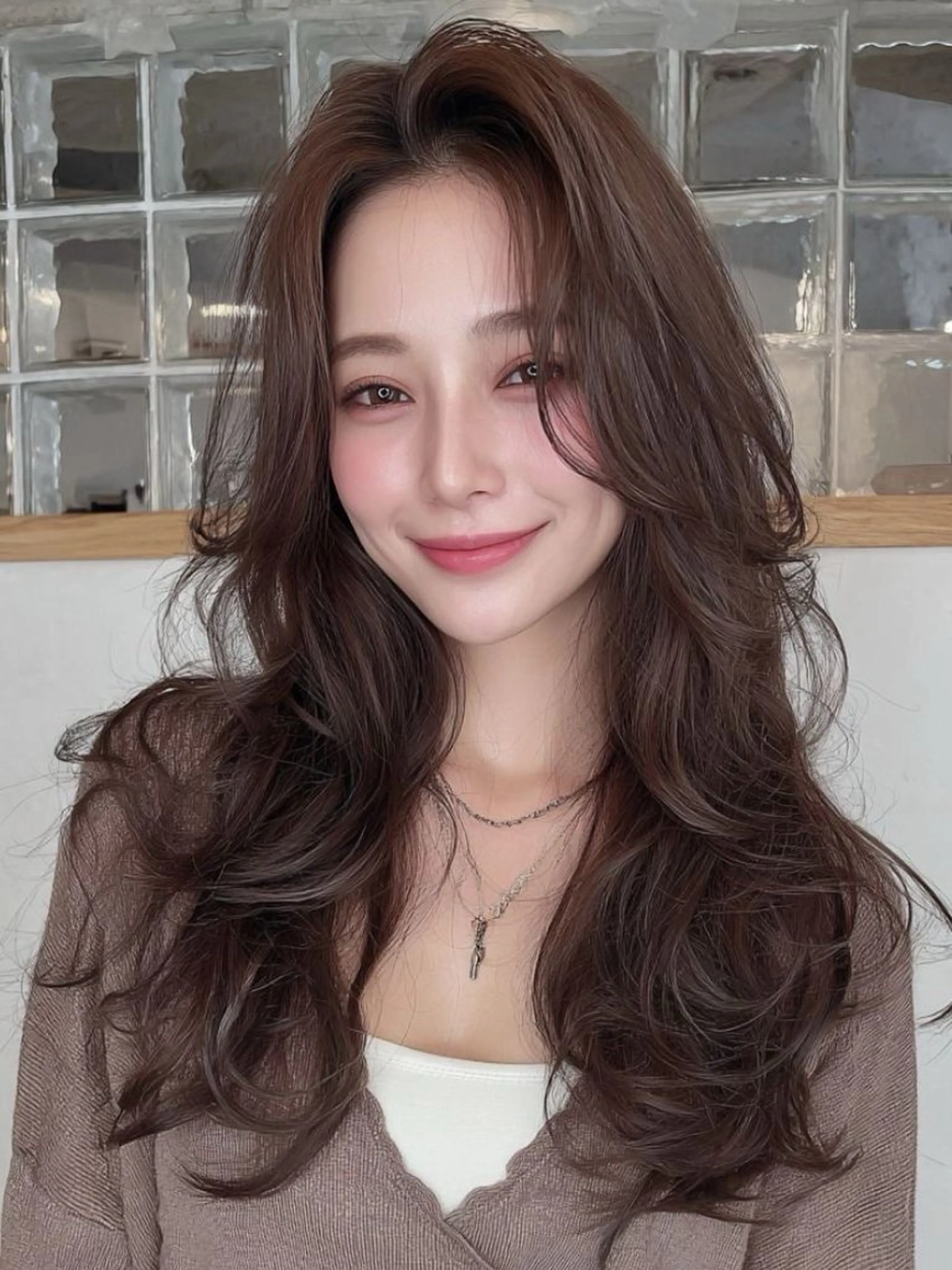 ロング ☁️透明感カラー× レイヤー ☁️ノアのヘアスタイル