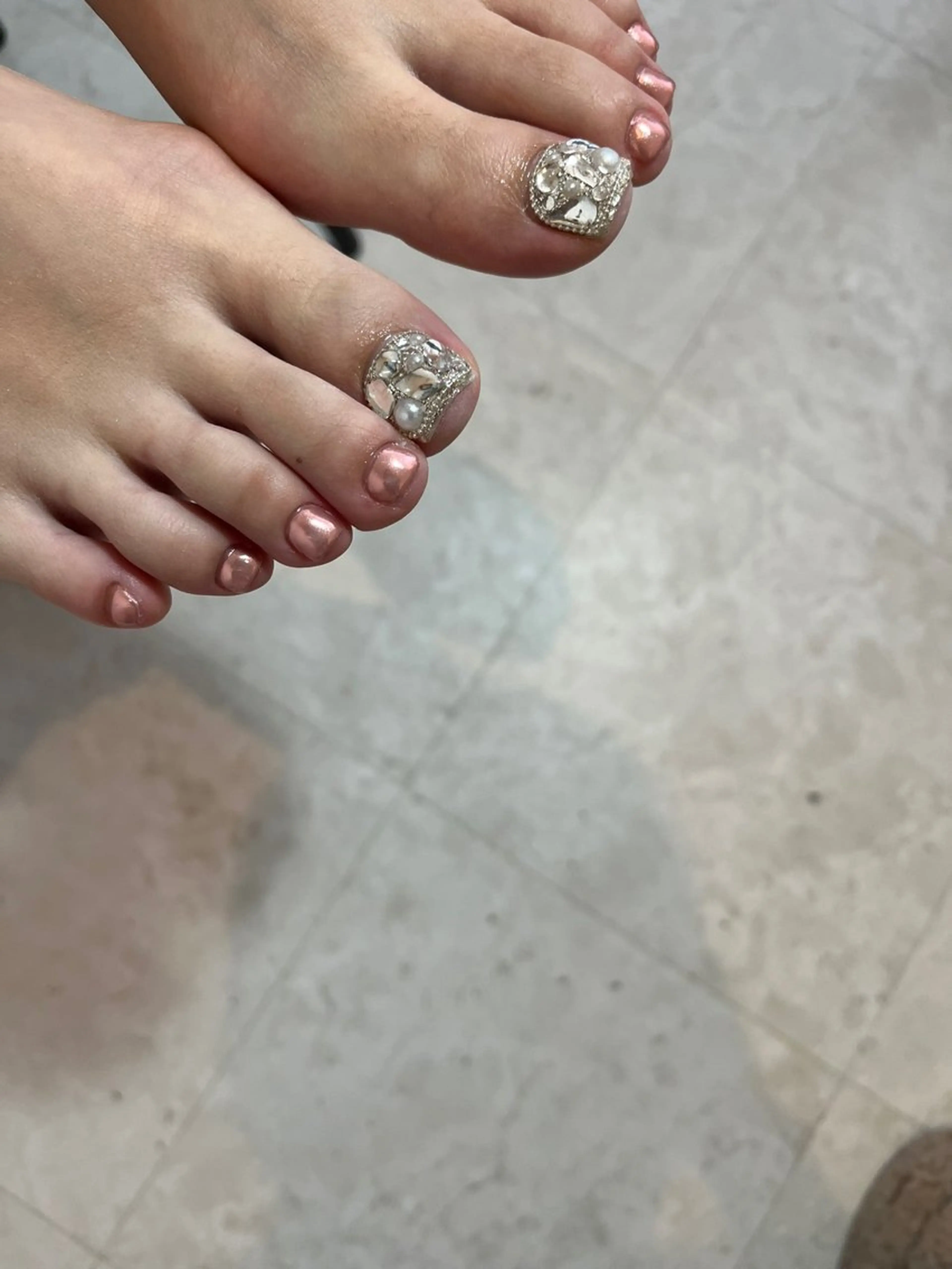 ネイル フットネイル ミラーネイル フットネイル people所属・luster shihoのネイルデザイン