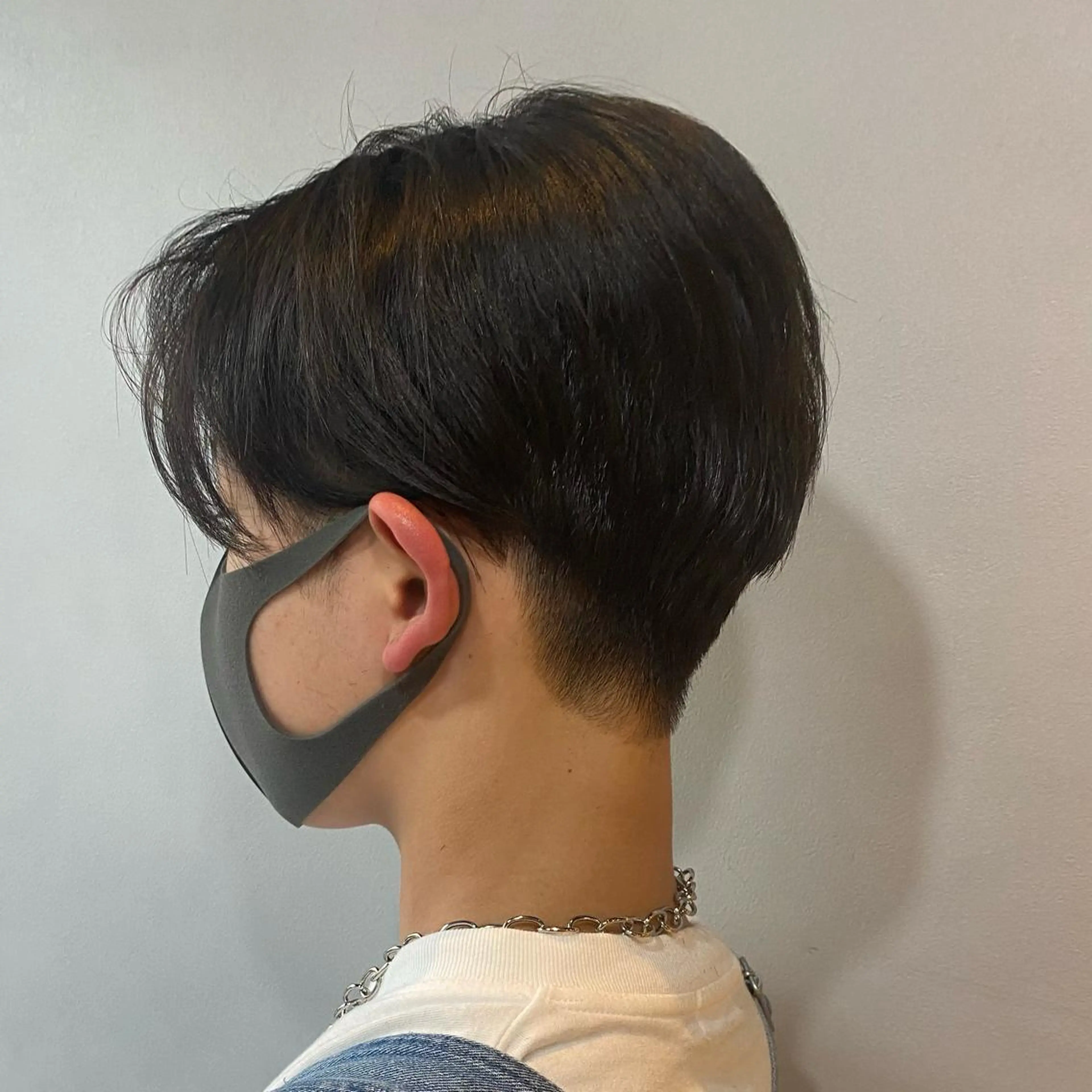 ショート カット 🪐SOURCE 塚口　シマブクロ🪐のヘアスタイル