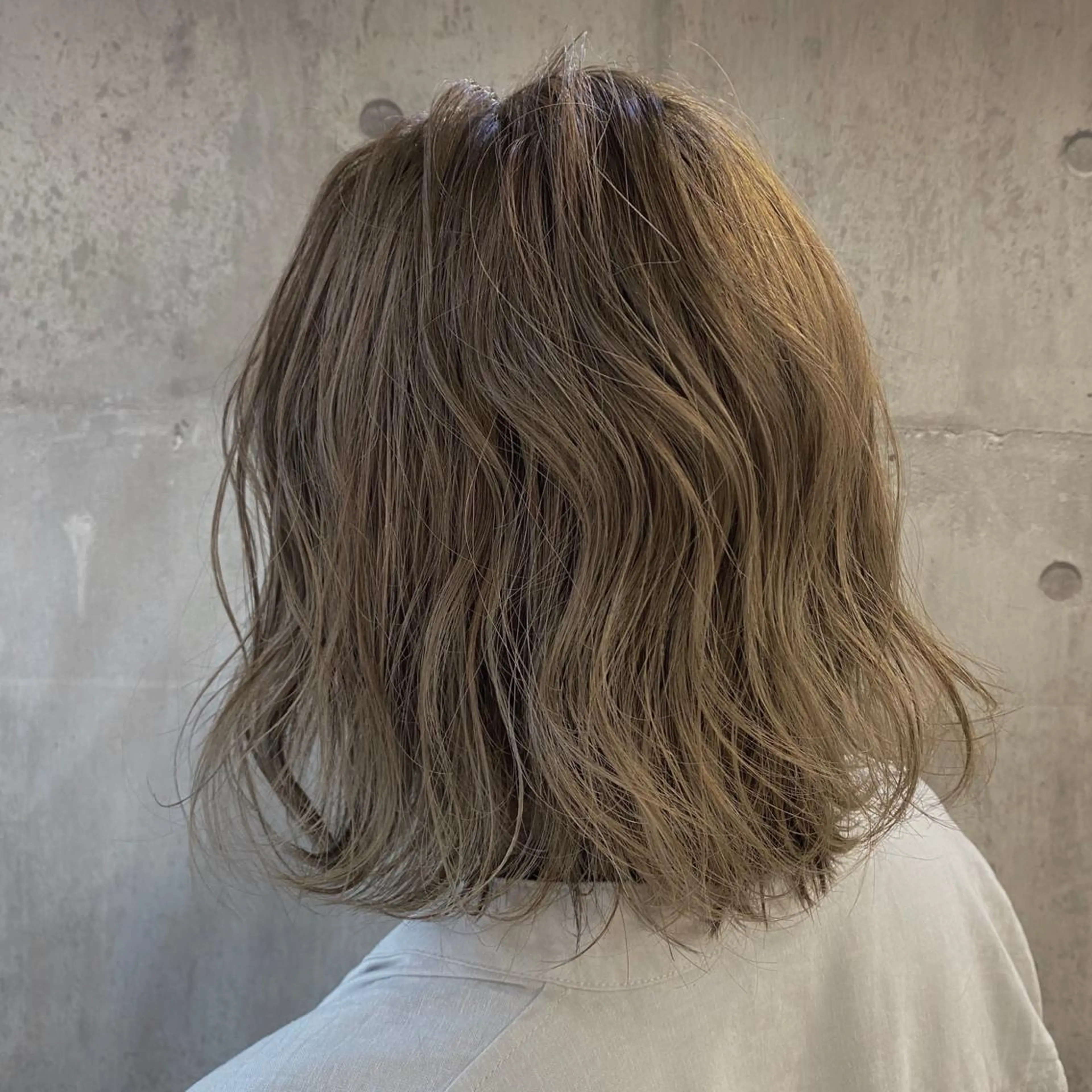 カラー Life Nagiのヘアスタイル