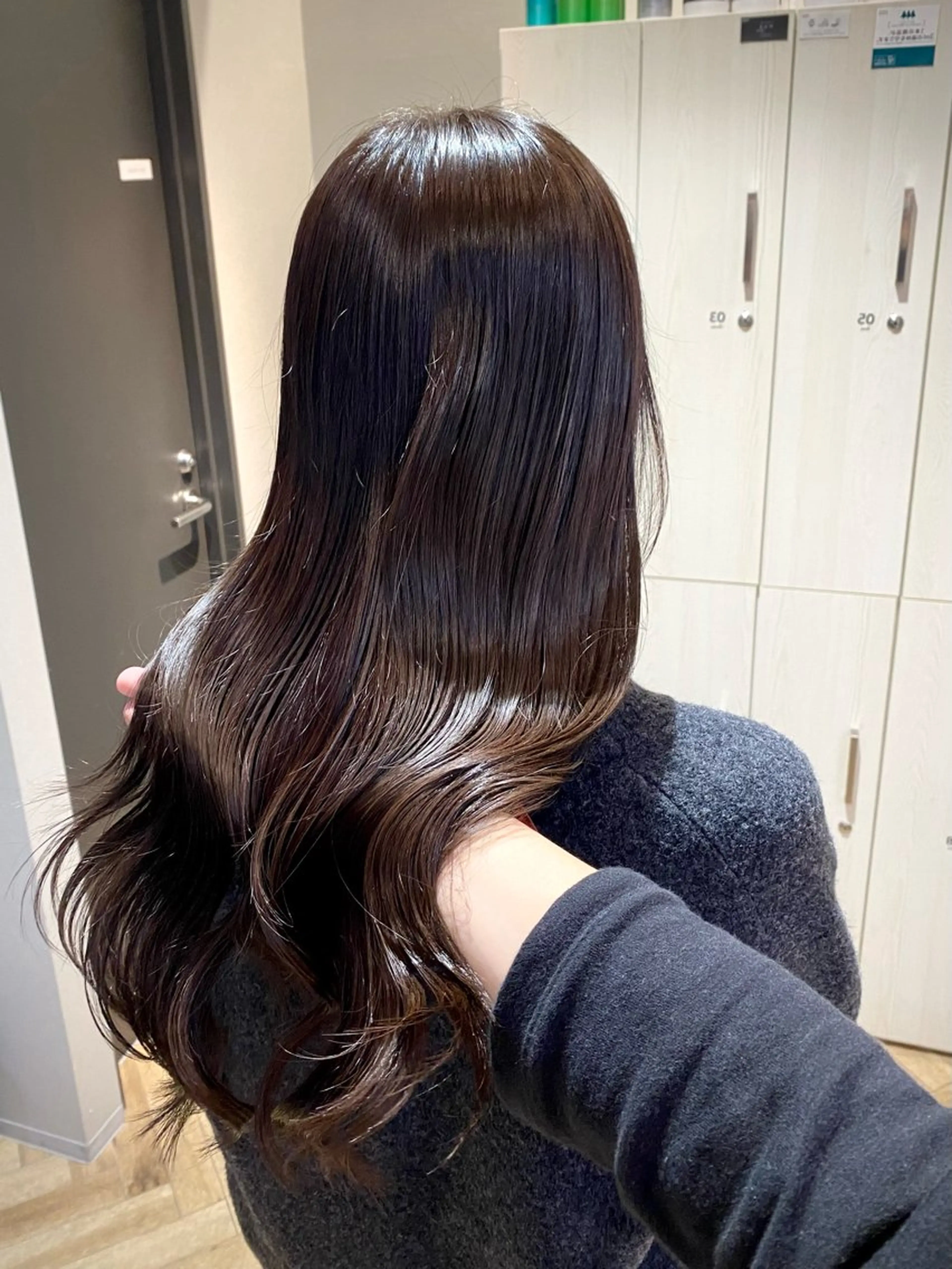 セミロング カラー 髪質改善 トリートメント 髪質改善特化サロン ICONIQ天神店のヘアスタイル