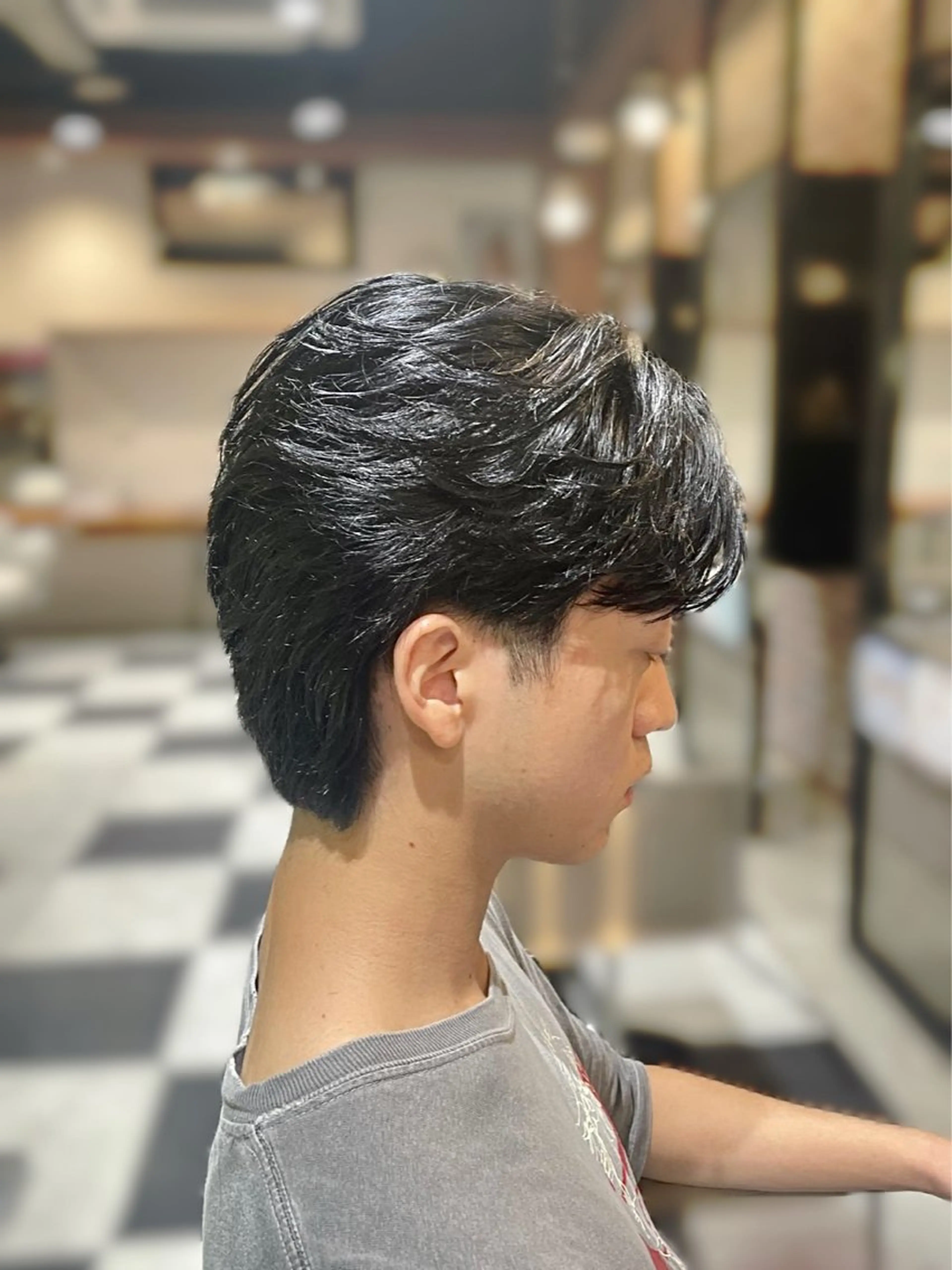 ショート パーマ メンズ フェザーパーマ メンズパーマ メンズ毛流れパーマ/ センターパート/怜哉のヘアスタイル