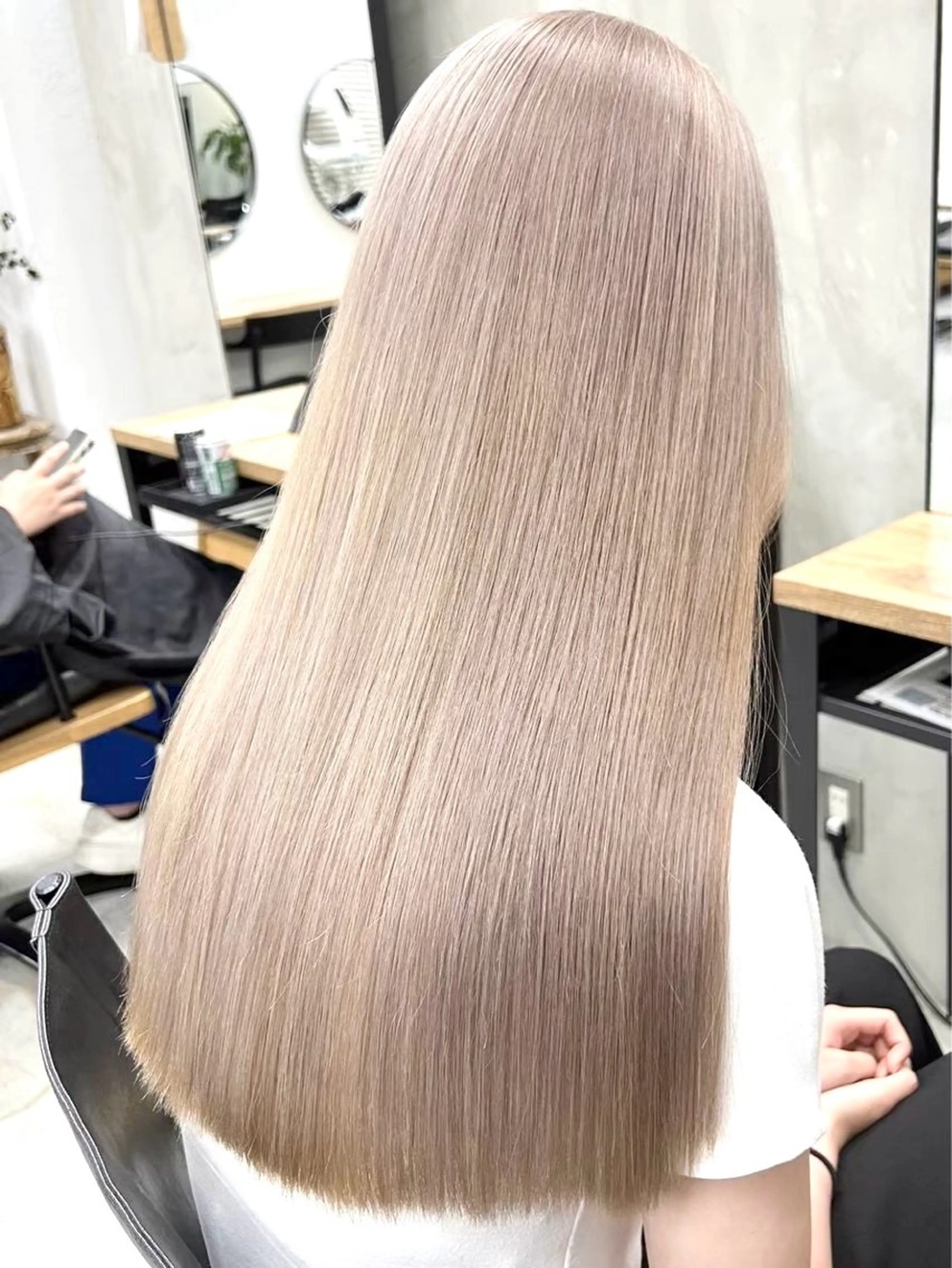 カラー ヘアカラー ハイトーンカラー/ hinata🪽のヘアスタイル