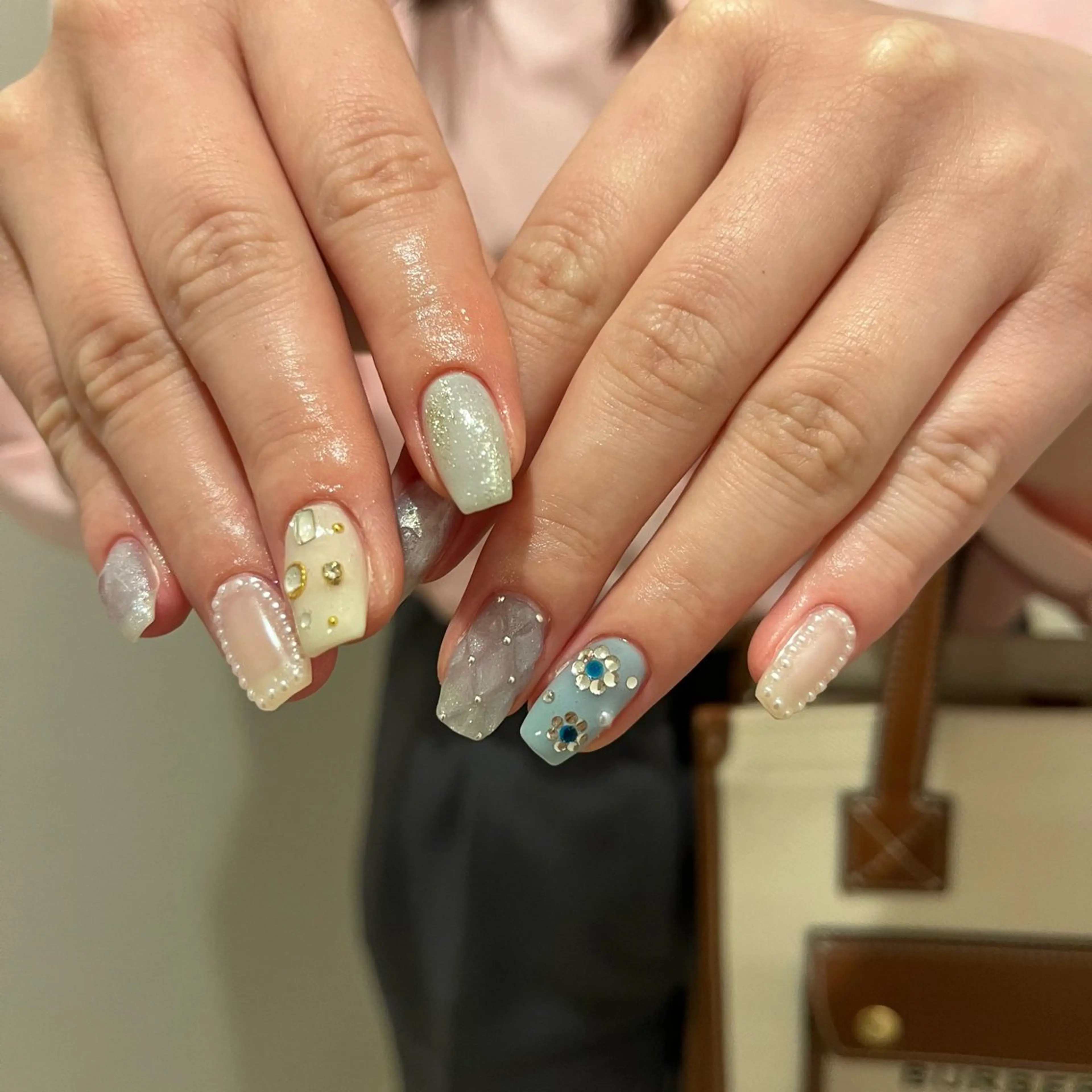 ネイル ハンドネイル NORA nail UMEDAのネイルデザイン
