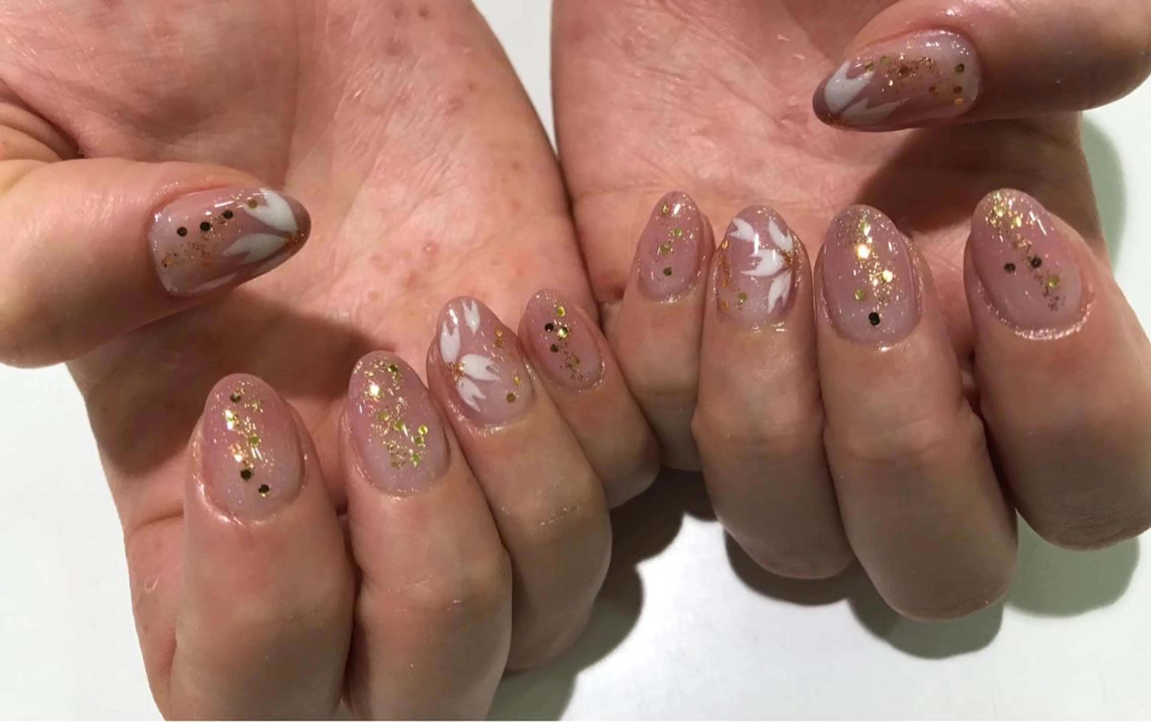 ネイル ハンドネイル ハンドケア Charme. NOBUKOのネイルデザイン