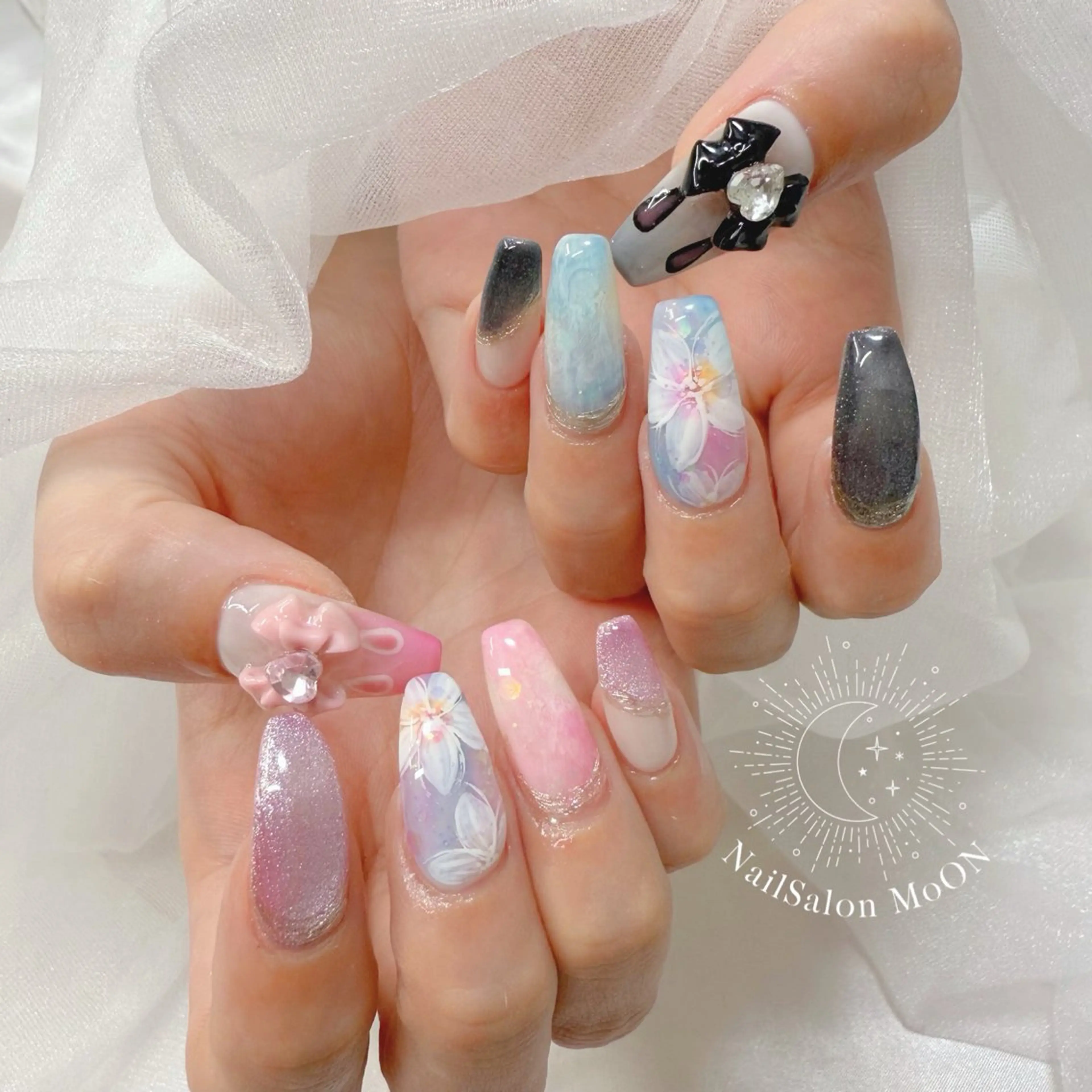 ネイル ハンドネイル ハンドケア MoON...❤︎ MeGuのネイルデザイン