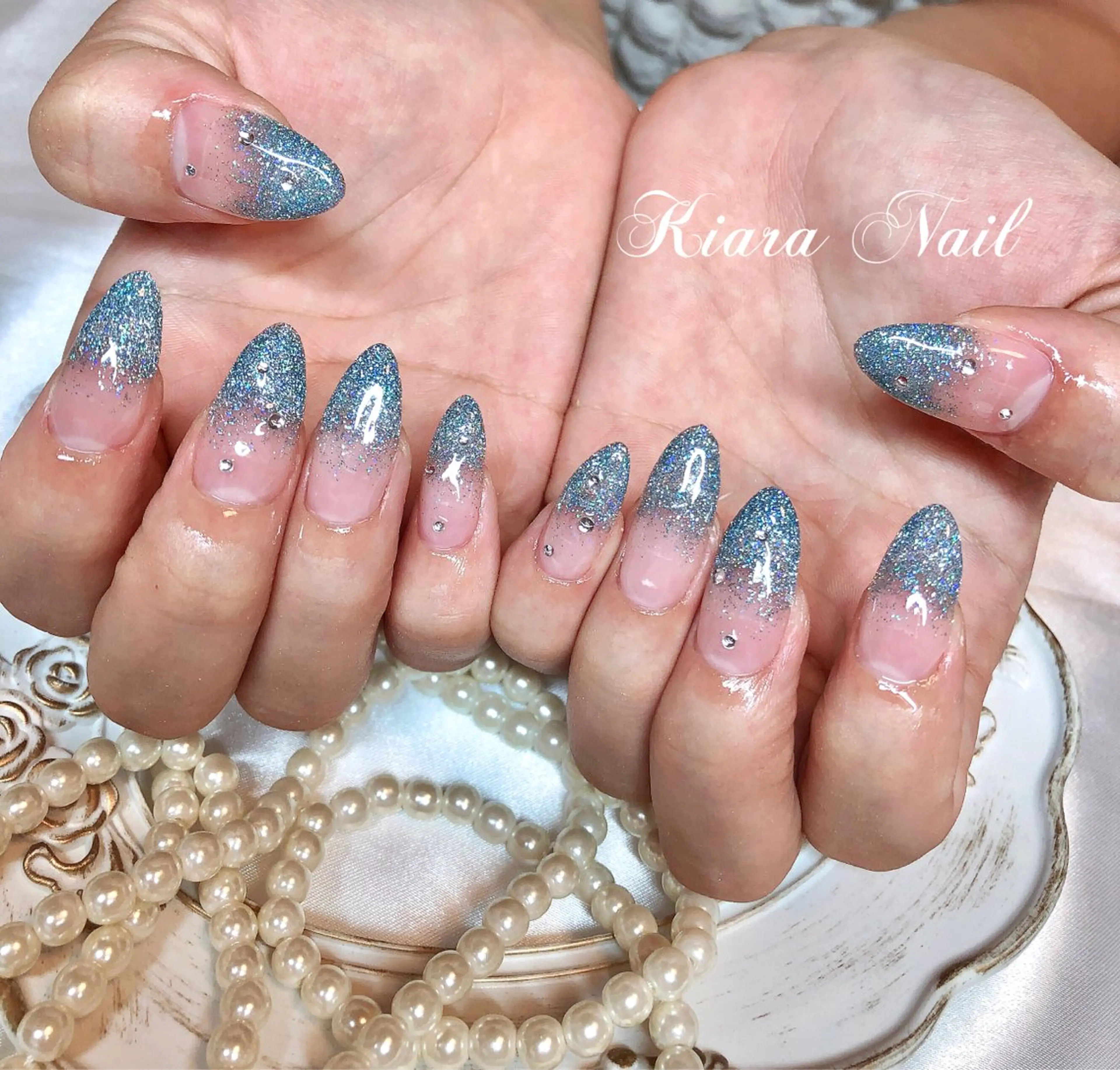 ネイル フラッシュネイル グラデーション 🍭Kiara Nail🍭のネイルデザイン
